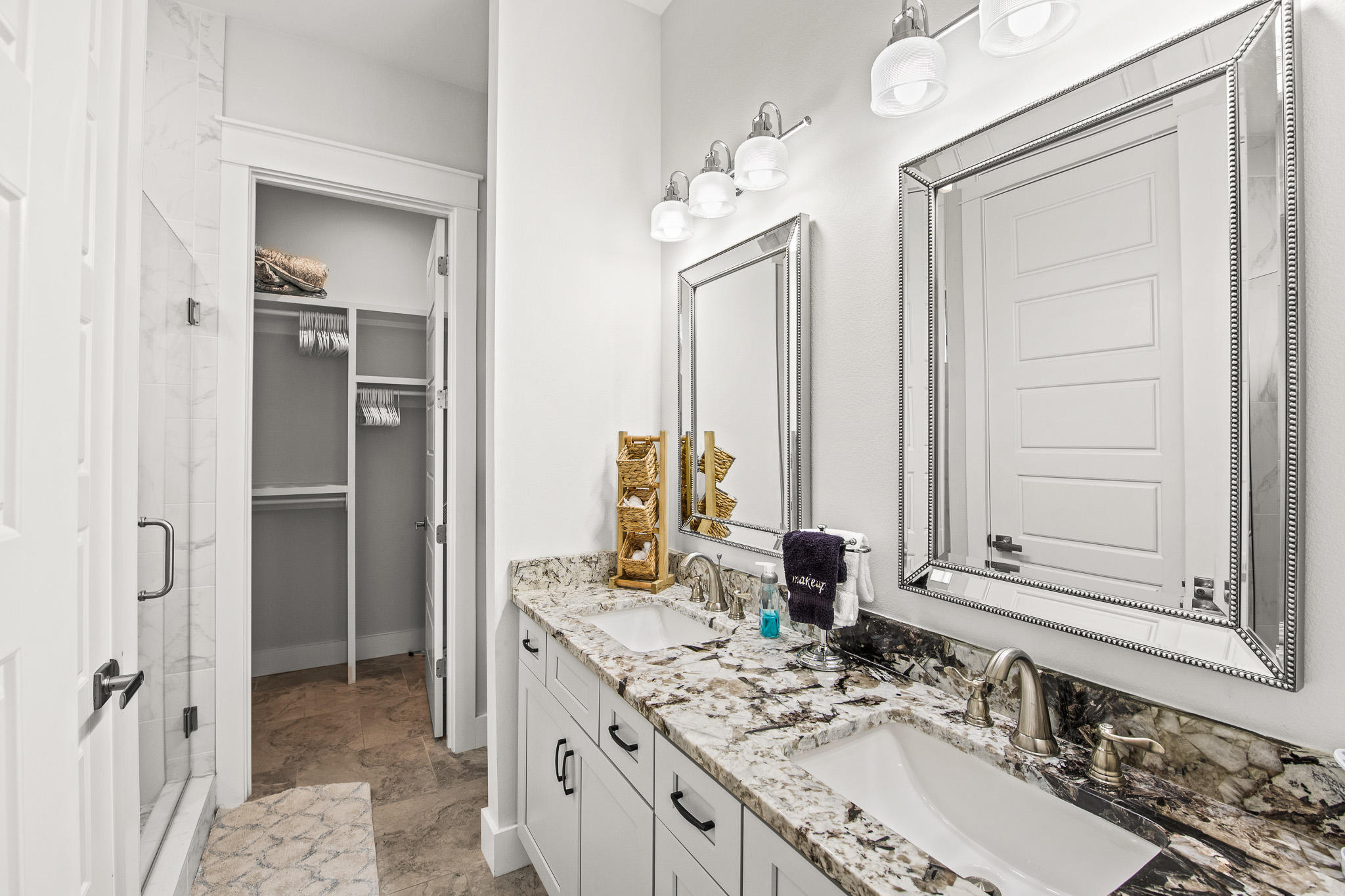 HIGHLAND PARKS - Residential