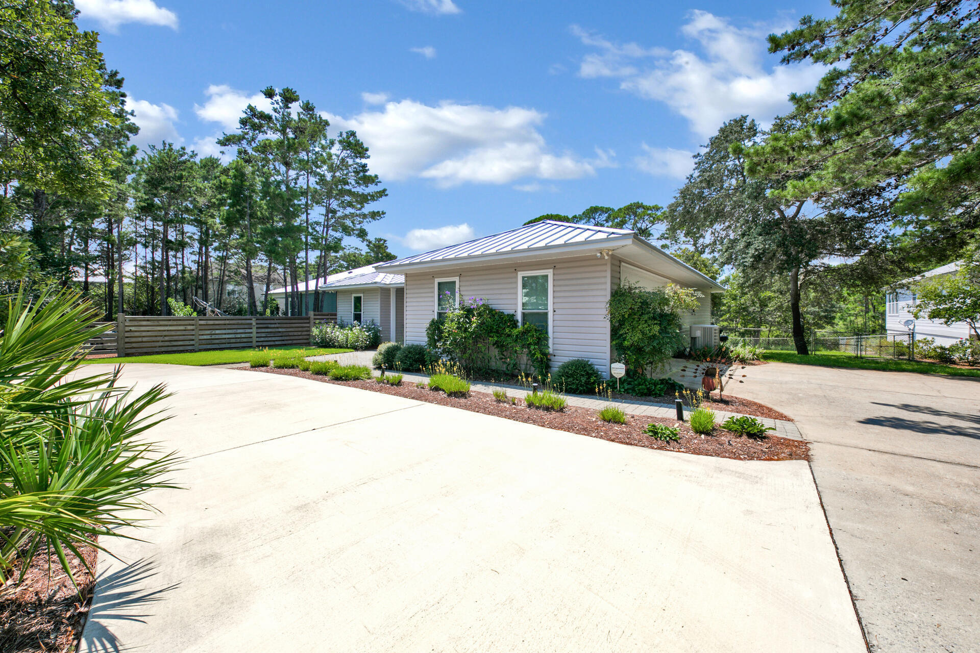 B'DOVEY S/D - Residential