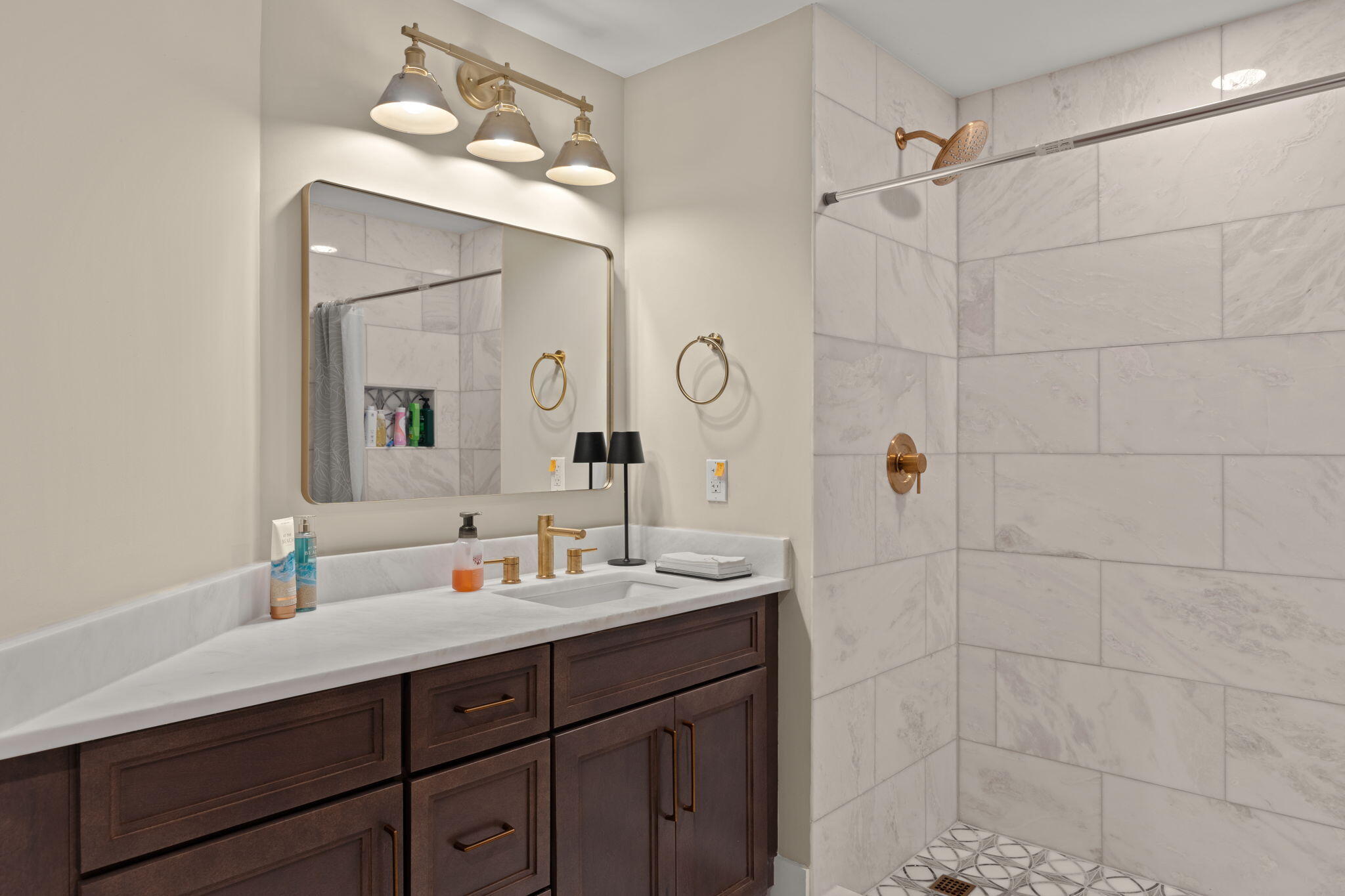 ANCHORAGE AT SANDESTIN THE - Residential