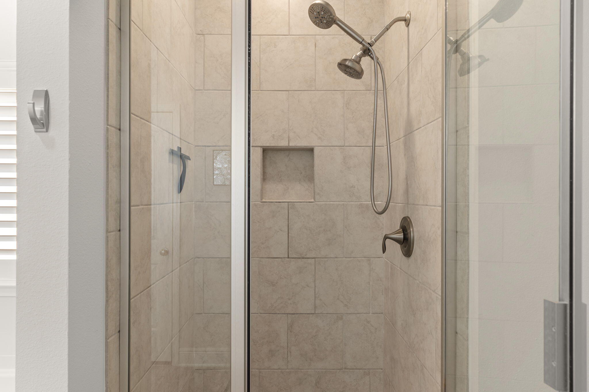 STONEGATE - Residential