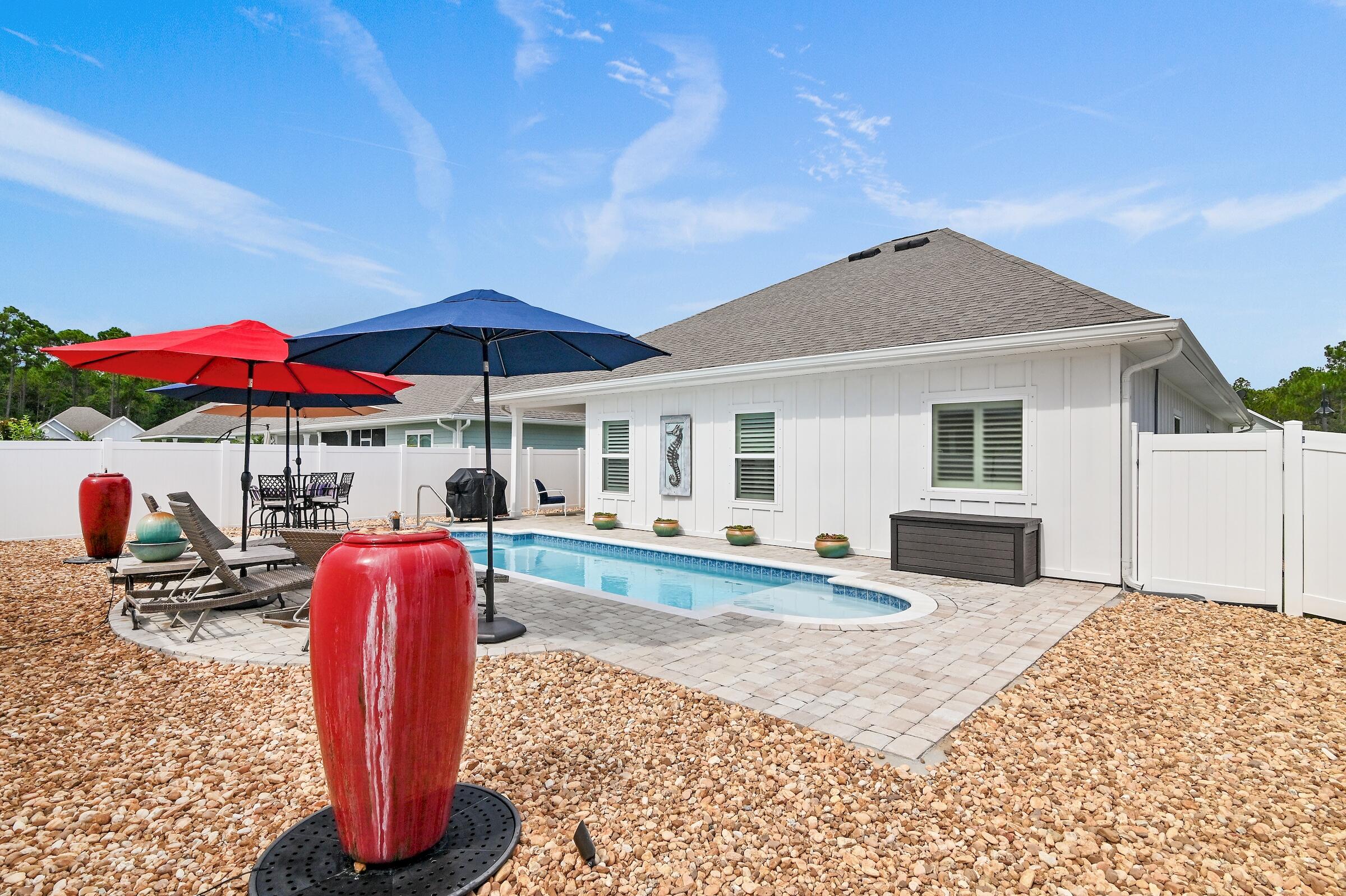 STONEGATE - Residential