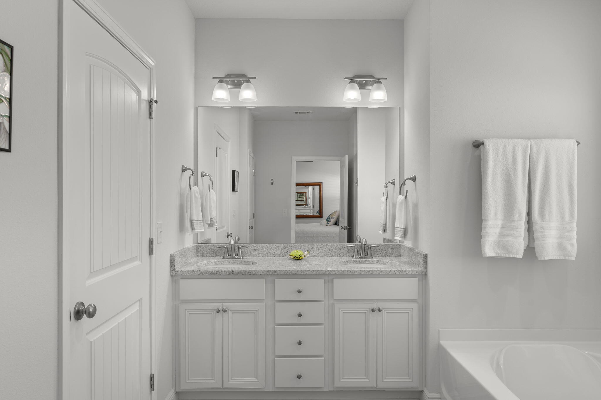 STONEGATE - Residential