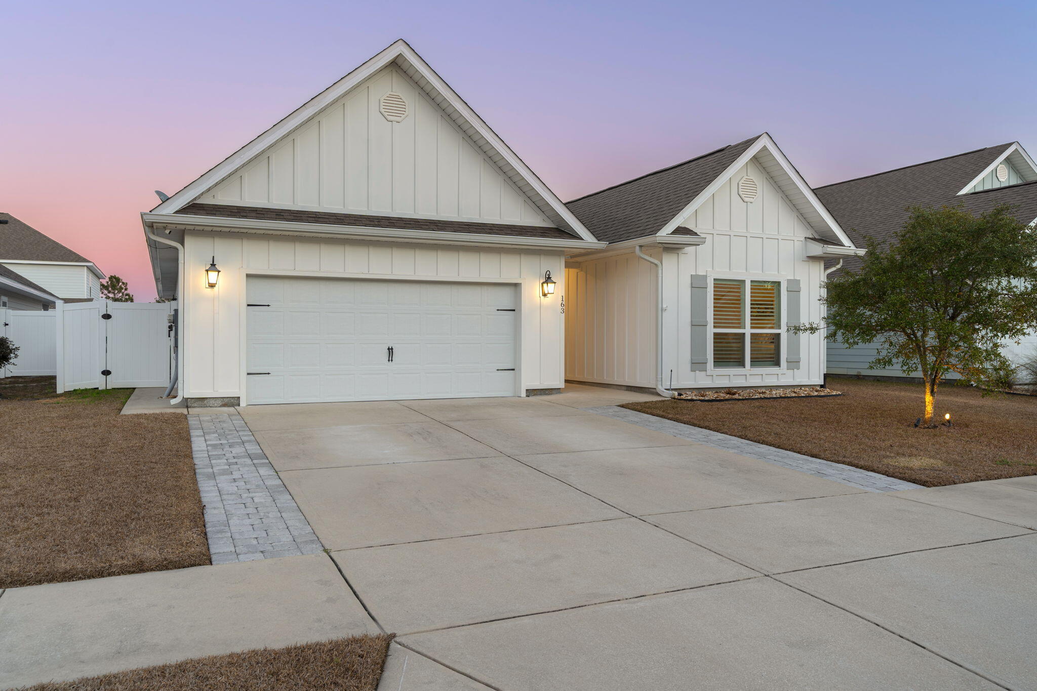 STONEGATE - Residential