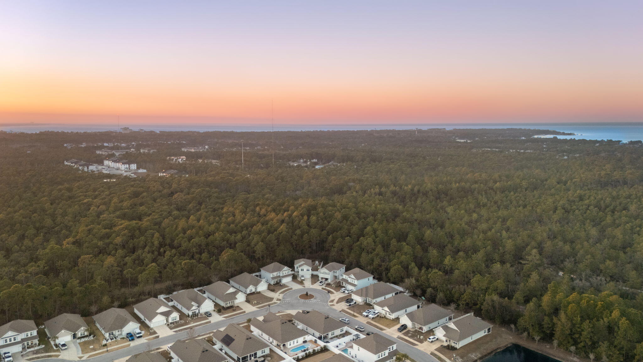 STONEGATE - Residential