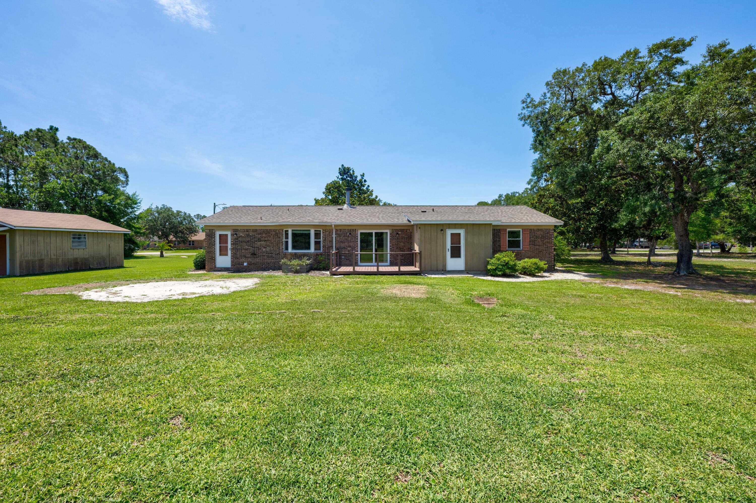 TRADEWINDS - Residential