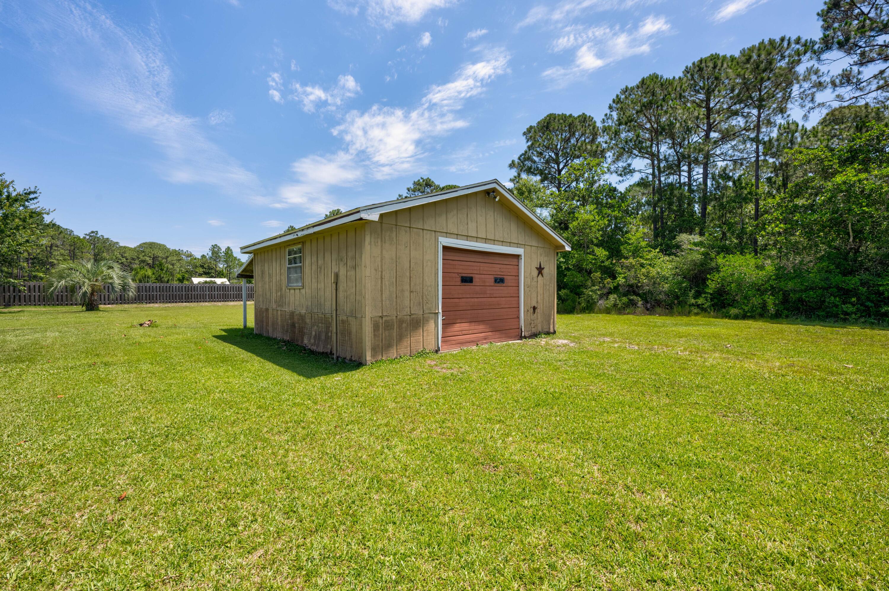 TRADEWINDS - Residential