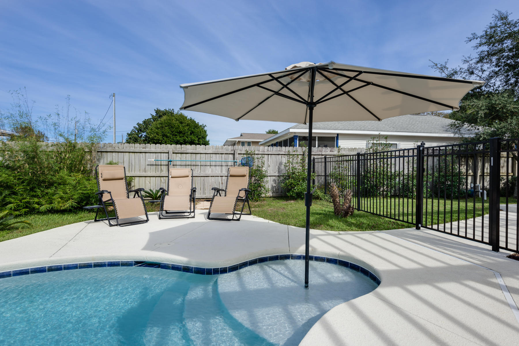 CRYSTAL BEACH - Residential