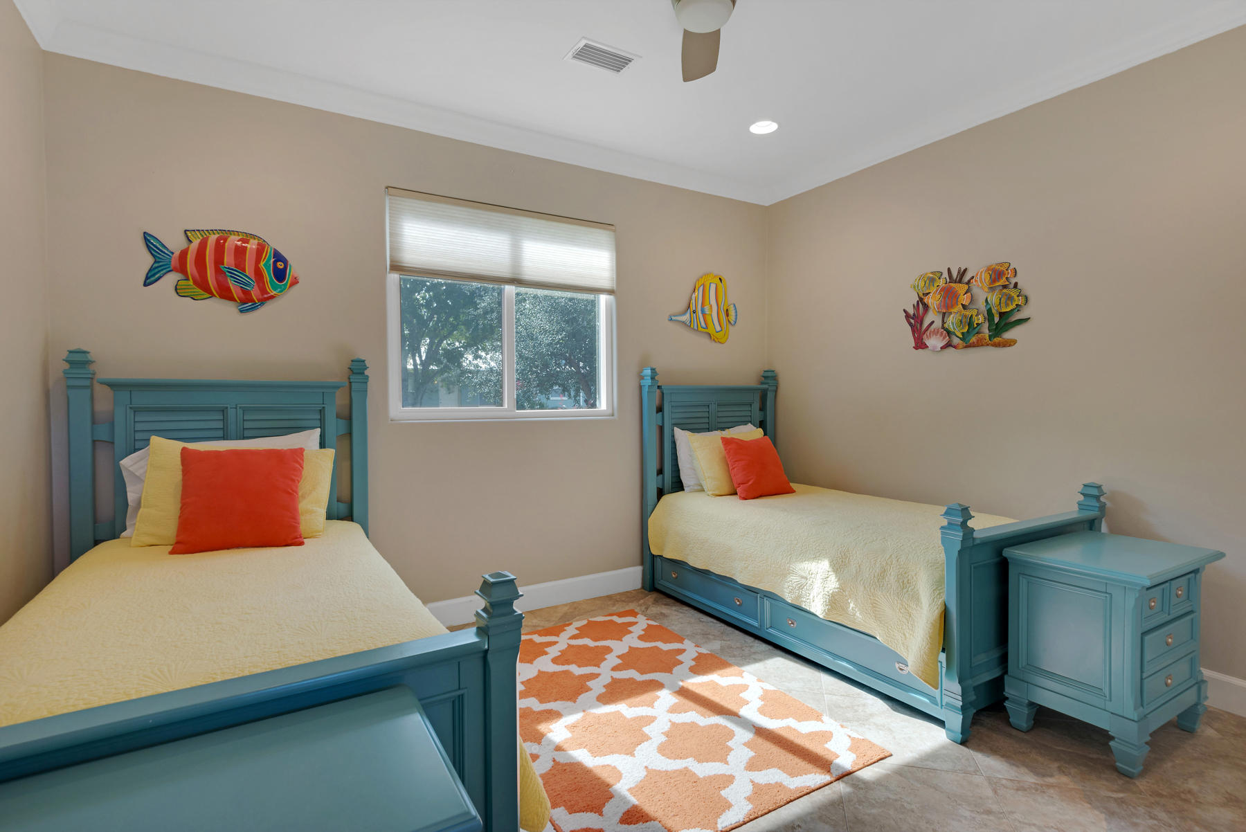 CRYSTAL BEACH - Residential