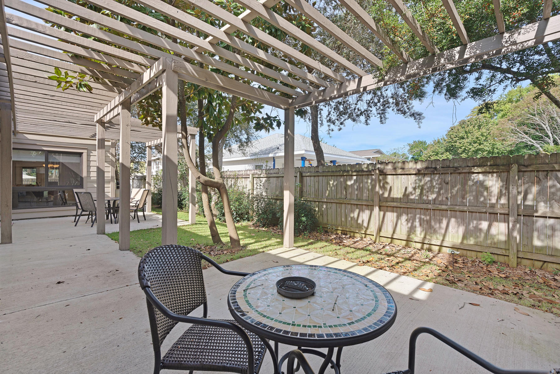 CRYSTAL BEACH - Residential