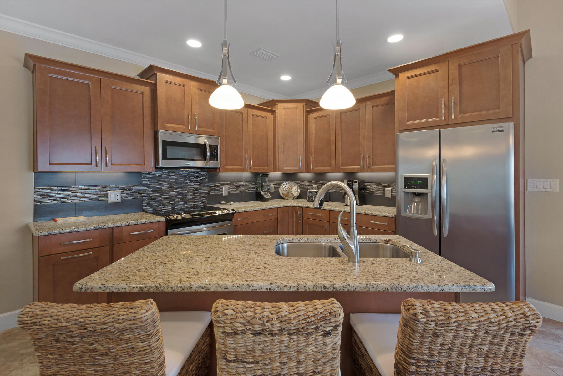 CRYSTAL BEACH - Residential