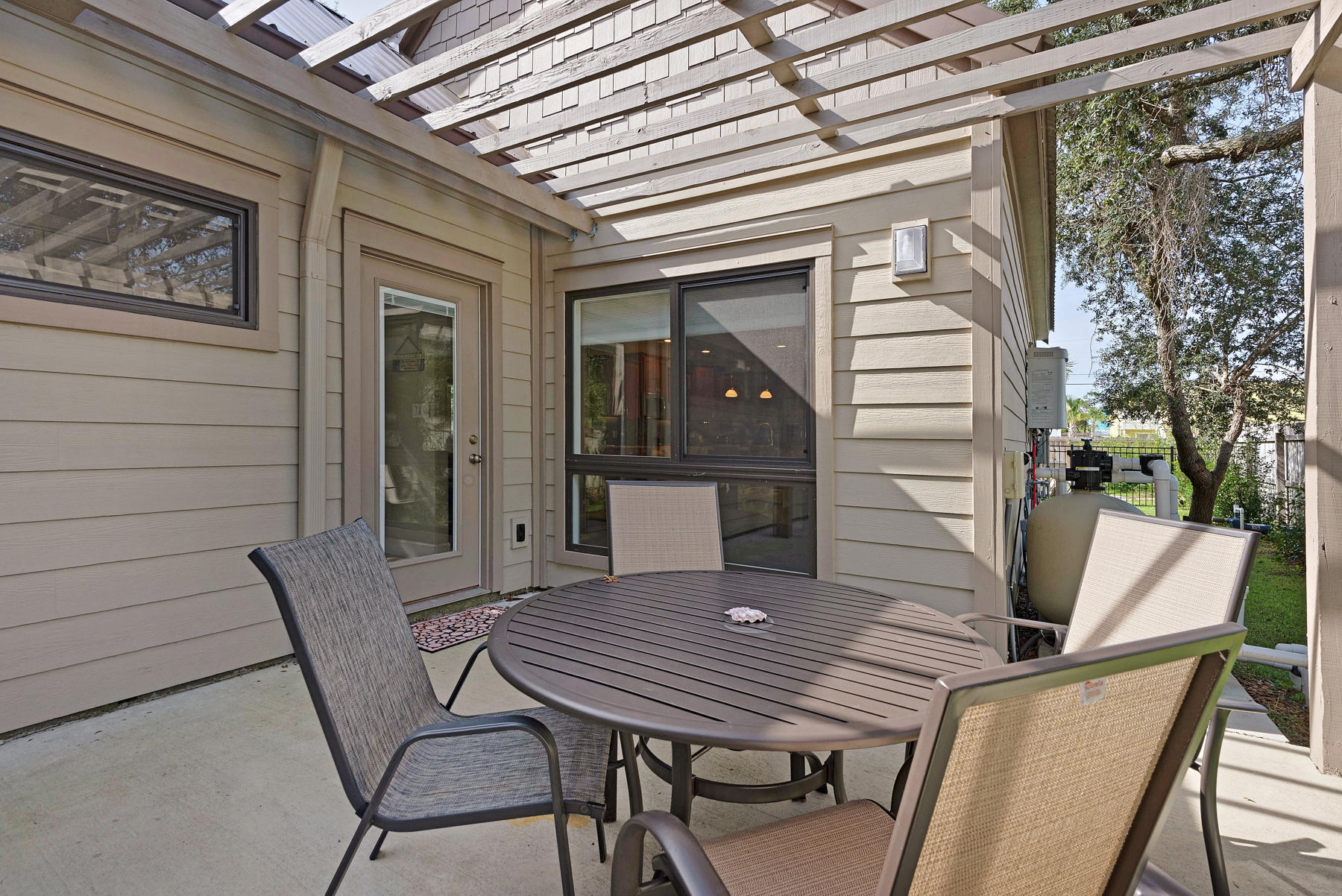 CRYSTAL BEACH - Residential