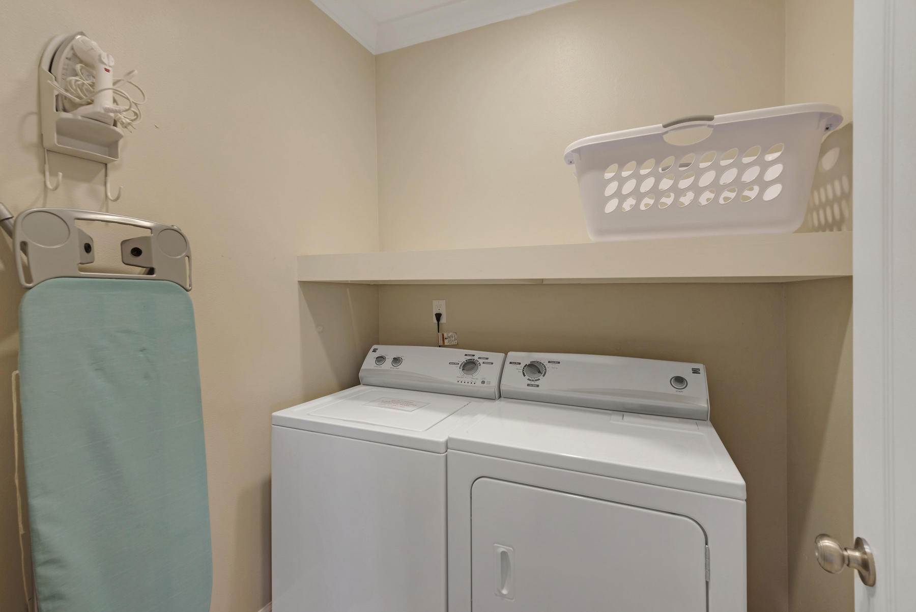 CRYSTAL BEACH - Residential