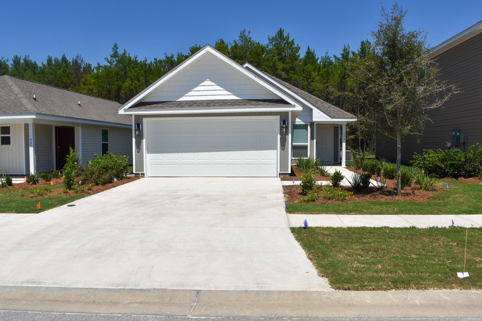 HAMMOCK BAY - Residential Lease