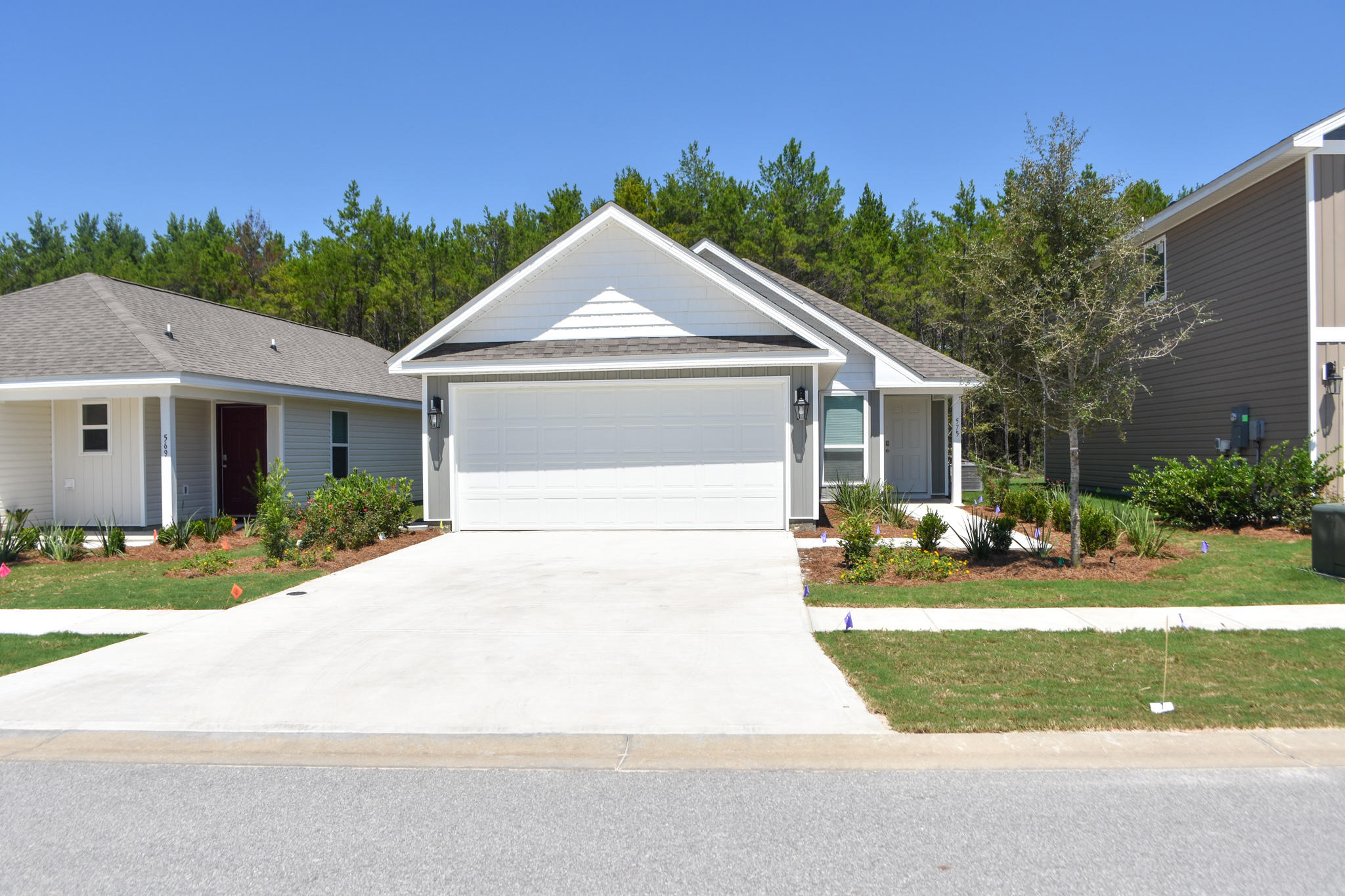 HAMMOCK BAY - Residential Lease