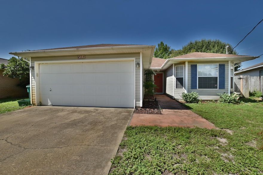 GREAT LOCATION, CLOSE TO HURLBURT...Victoria Park subdivision...only 3 miles west of Hurlburt AFB & just minutes to the sugar-sand beaches of the Emerald Coast & shopping. Your 3Bedroom/2Bath, 1436 sq. ft. home is situated on one of the largest lots in the neighborhood - .24 acres. Fantastic curb appeal. Front entry way invites you to your spectacular dining area and great room featuring plant ledges & a tiled, wood-burning fireplace. Gourmet kitchen with breakfast bar all open to the great room and eat-in breakfast area perfect for entertaining. Gourmet kitchen includes gas stove, side by side fridge & lots of cabinets for plenty of storage. Double, French doors lead from the eat-in breakfast area outside to your covered patio area.