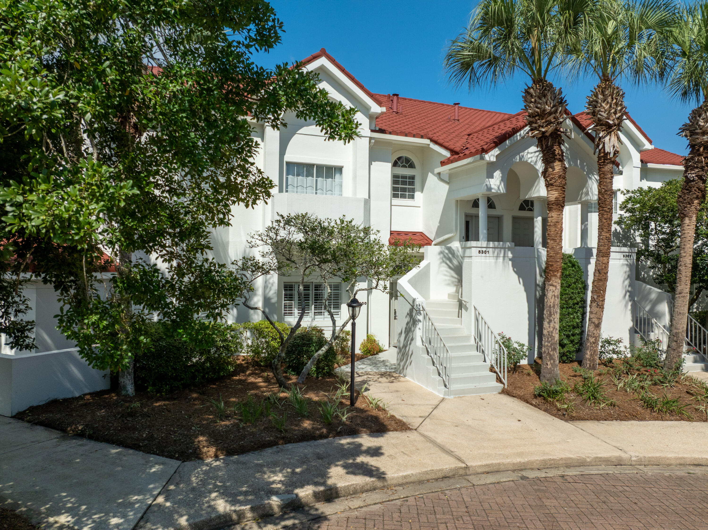 5300 Tivoli Drive 5300