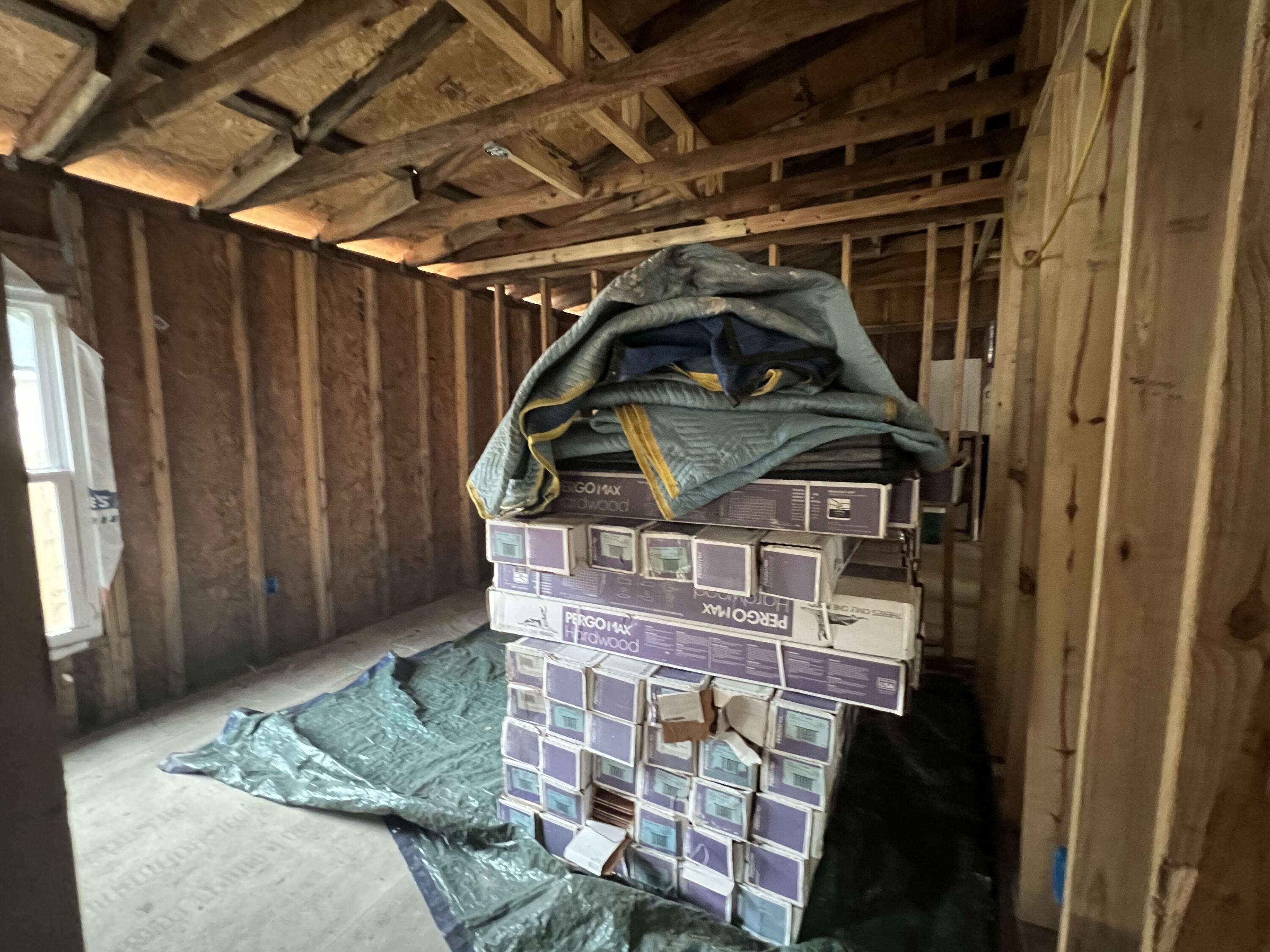 EDNEYS 2ND ADDN - Residential