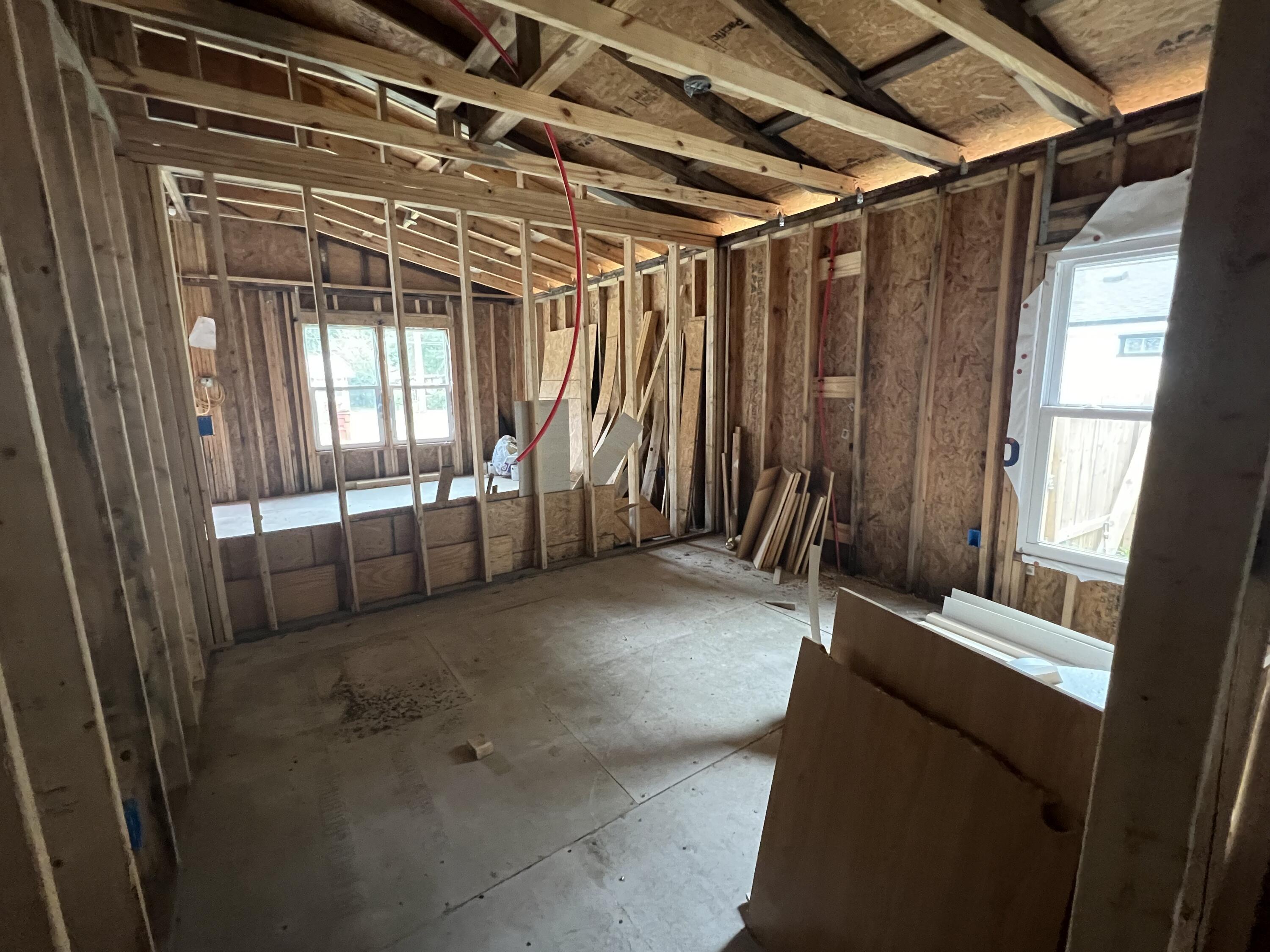 EDNEYS 2ND ADDN - Residential