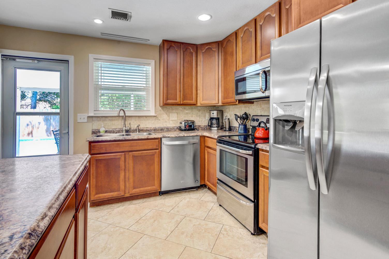 TIERRA VERDE - Residential