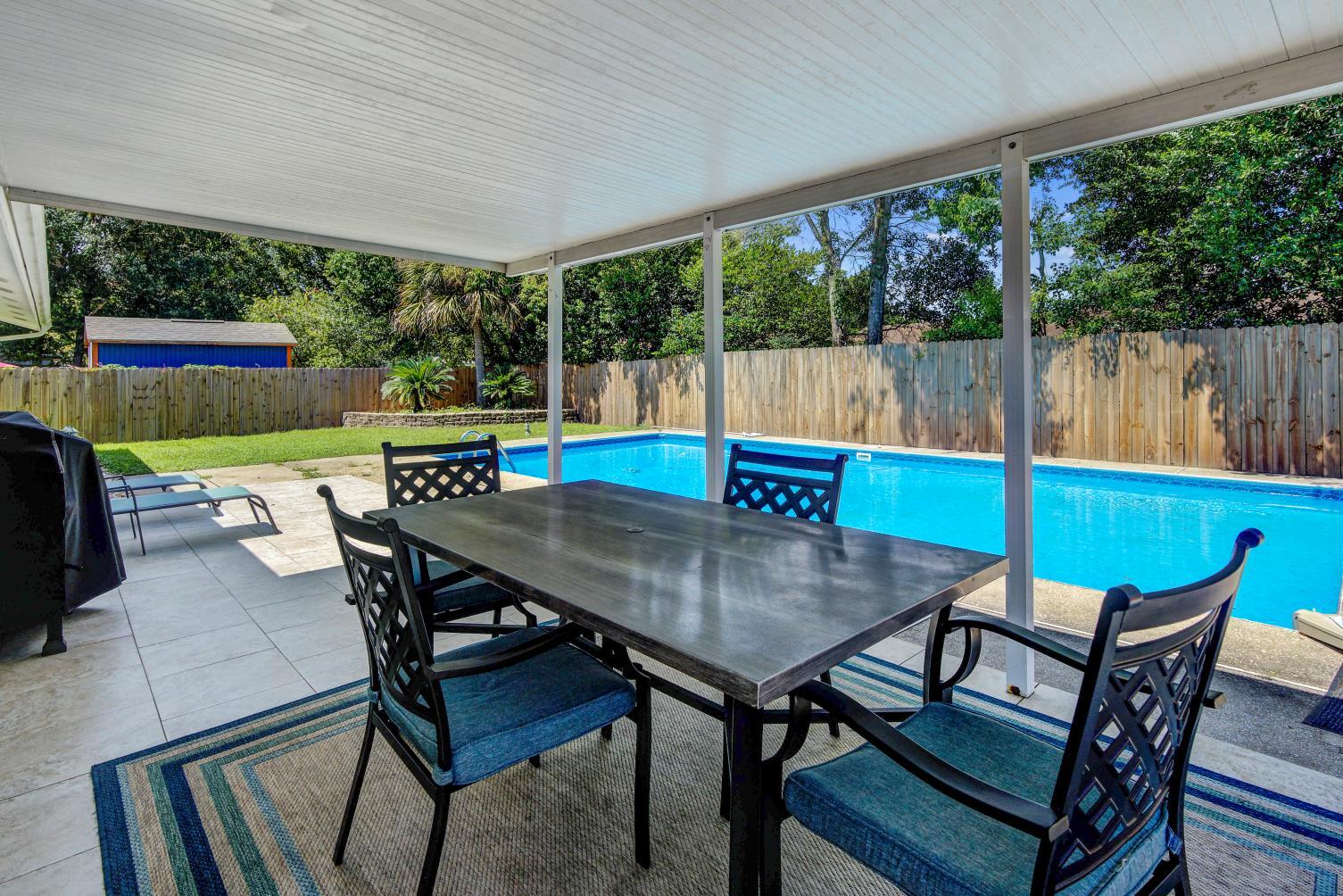 TIERRA VERDE - Residential