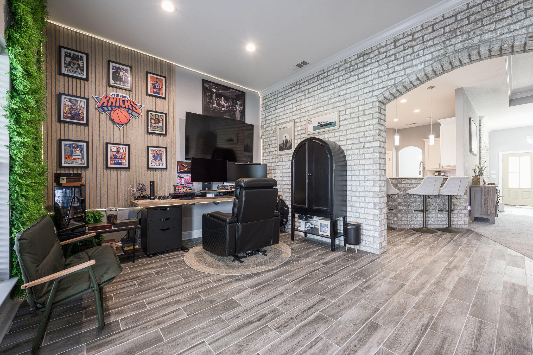 NO RECORDED SUBDIVISION - Residential