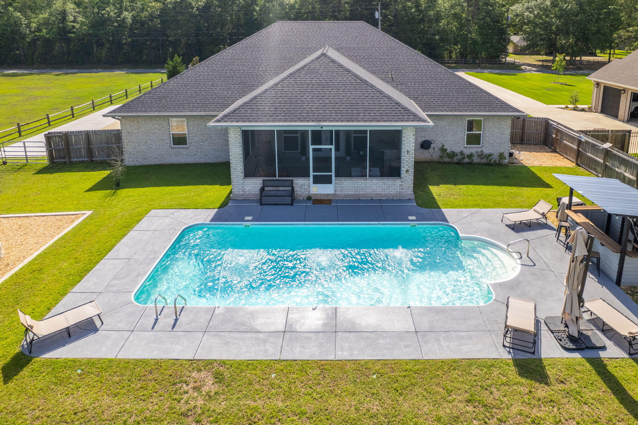 NO RECORDED SUBDIVISION - Residential