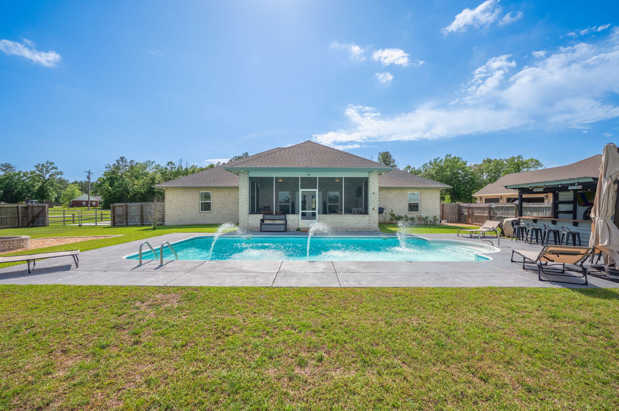 NO RECORDED SUBDIVISION - Residential