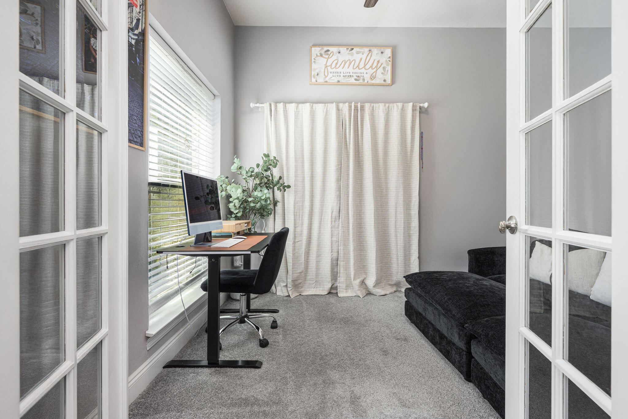NO RECORDED SUBDIVISION - Residential