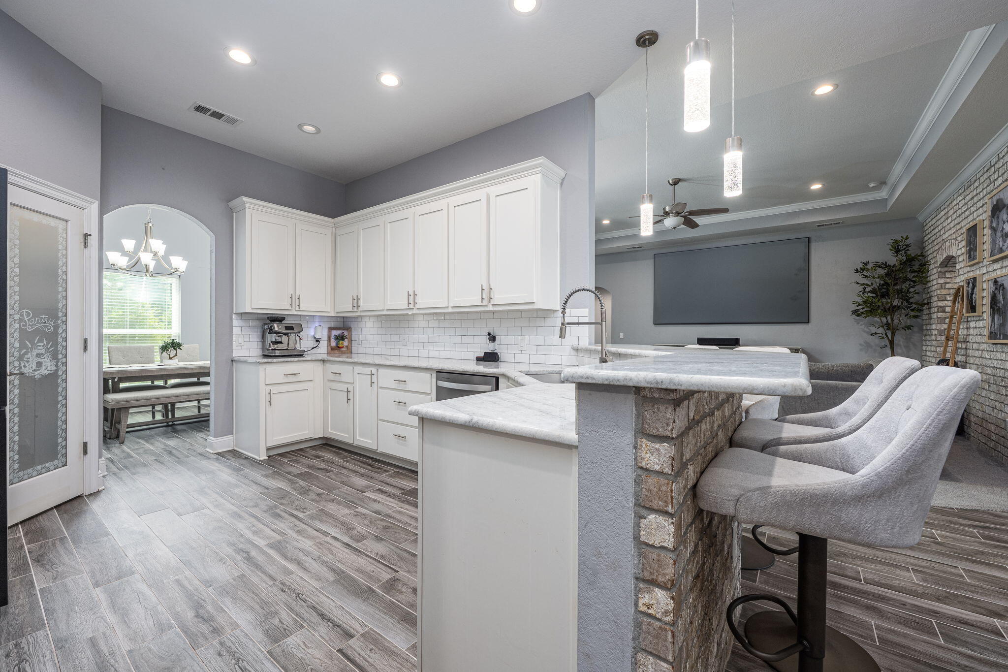 NO RECORDED SUBDIVISION - Residential