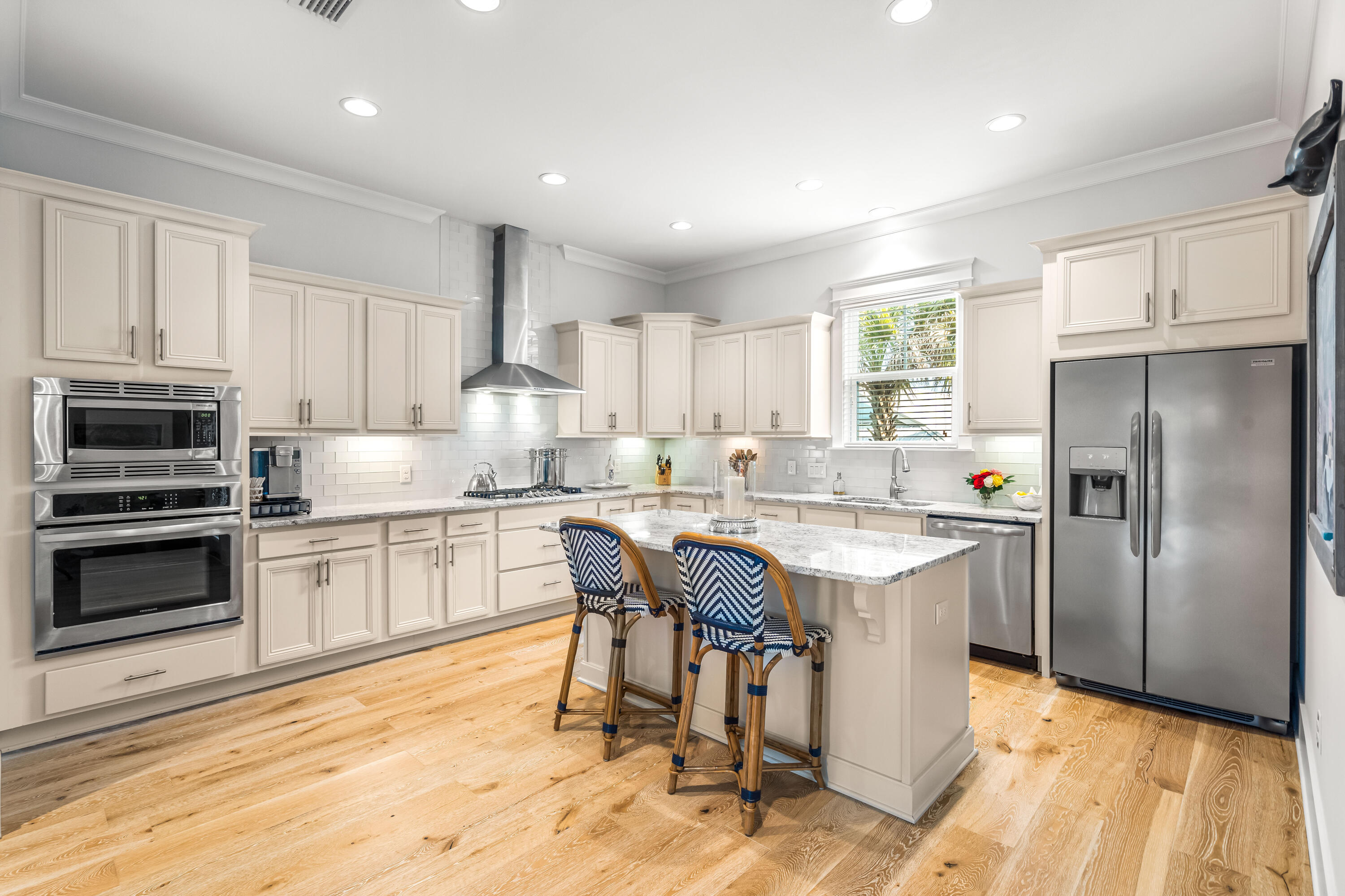HIGHLAND PARKS - Residential
