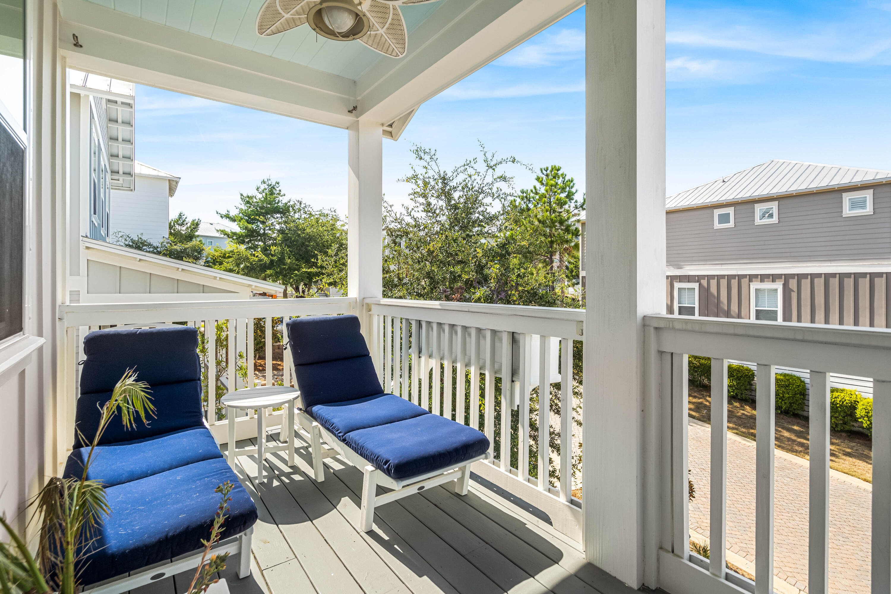 HIGHLAND PARKS - Residential