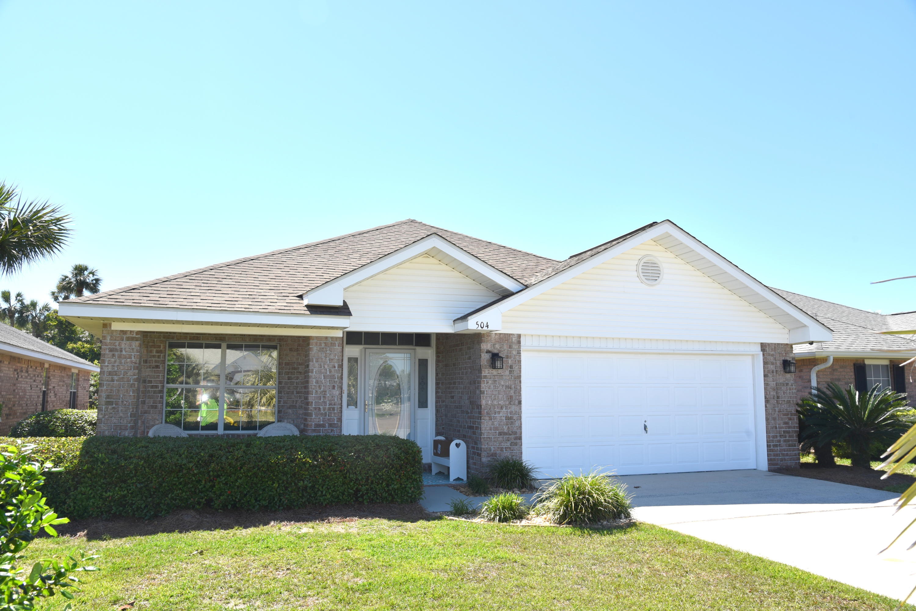 PARADISE RETREAT - Residential