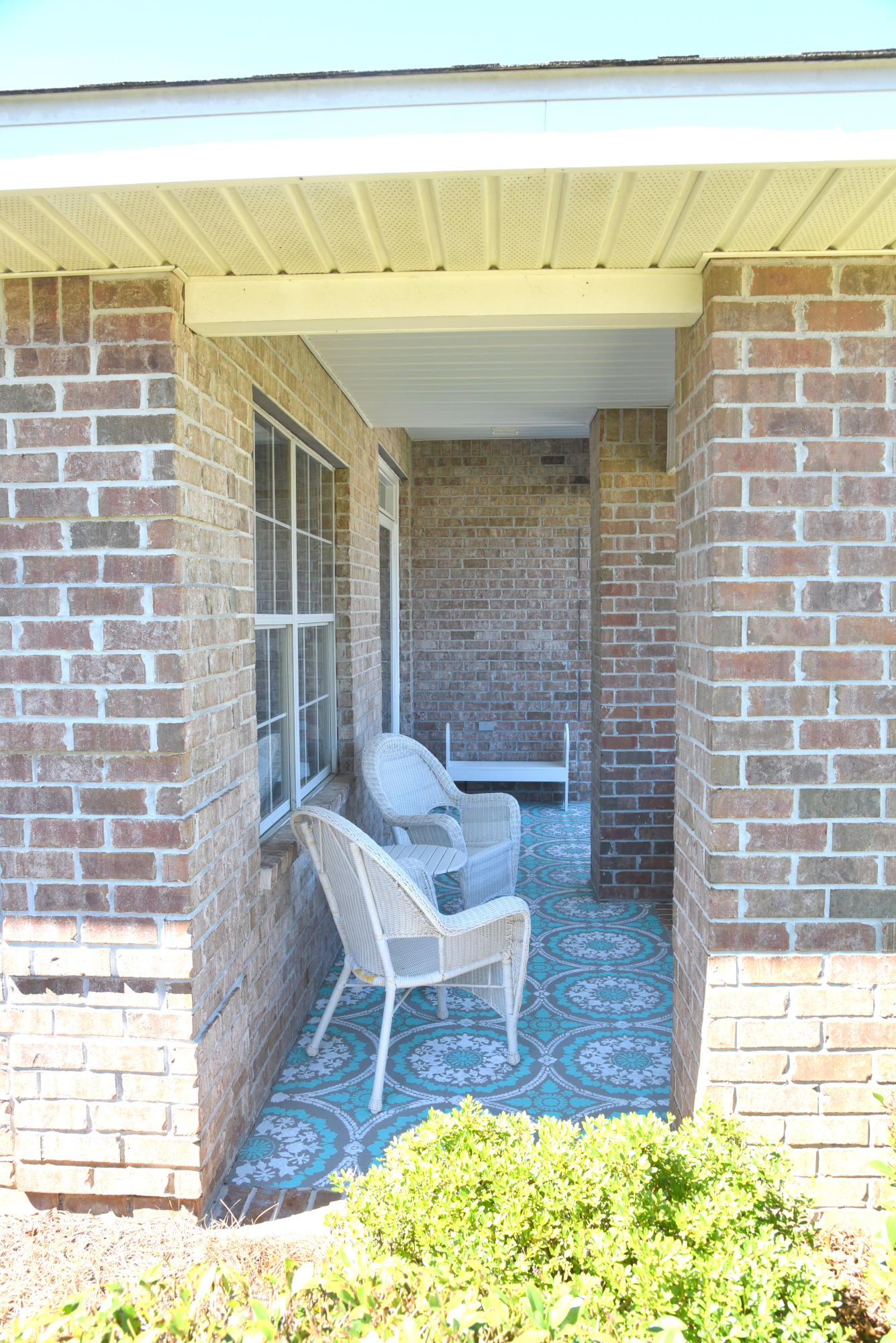 PARADISE RETREAT - Residential