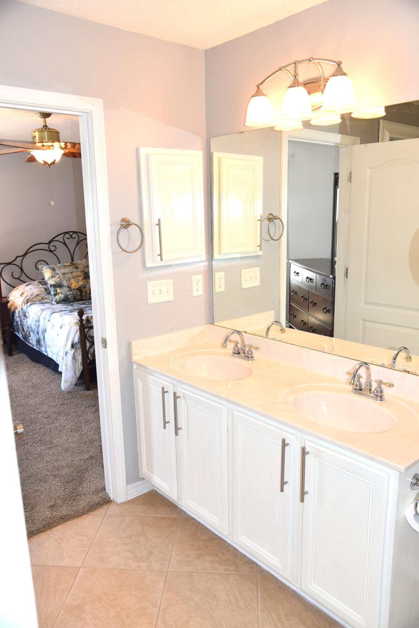 PARADISE RETREAT - Residential