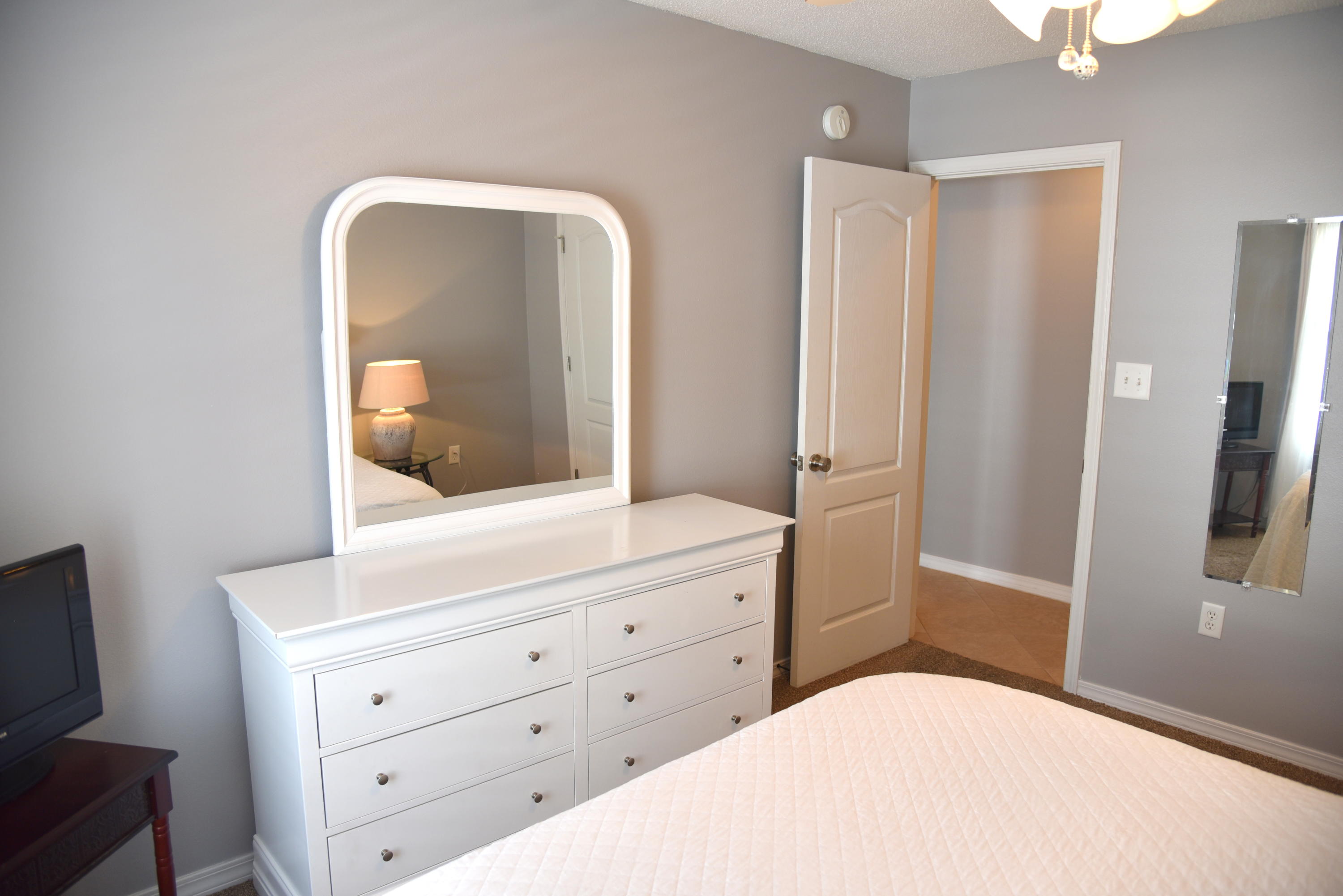 PARADISE RETREAT - Residential