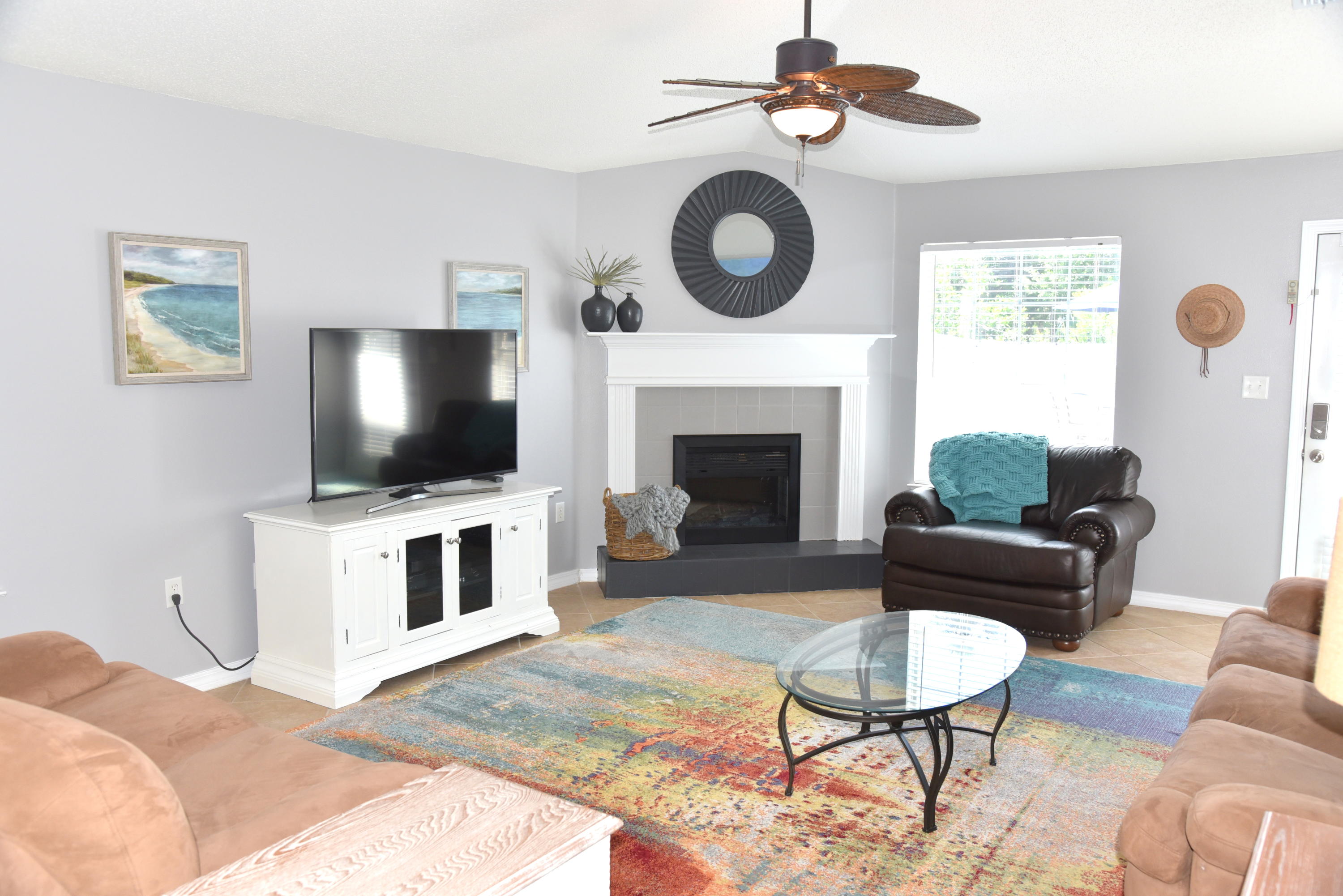 PARADISE RETREAT - Residential