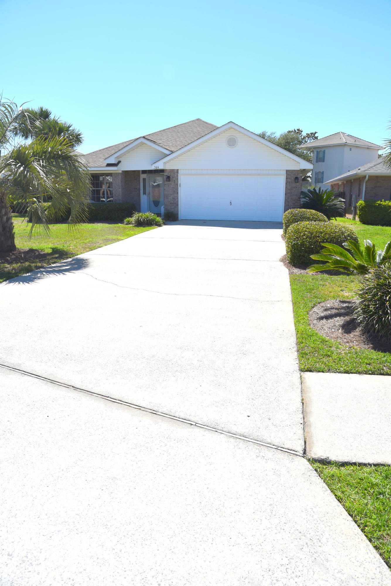 PARADISE RETREAT - Residential