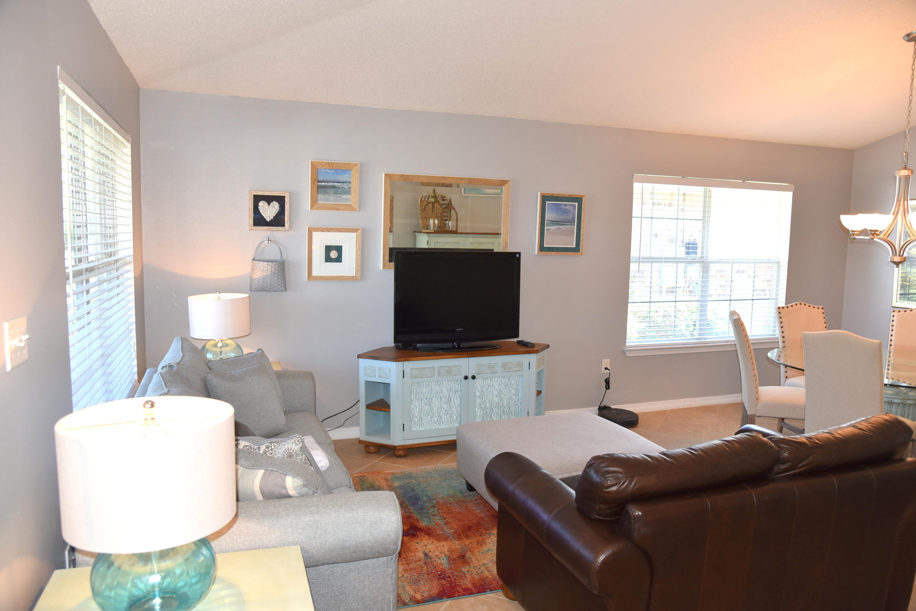 PARADISE RETREAT - Residential