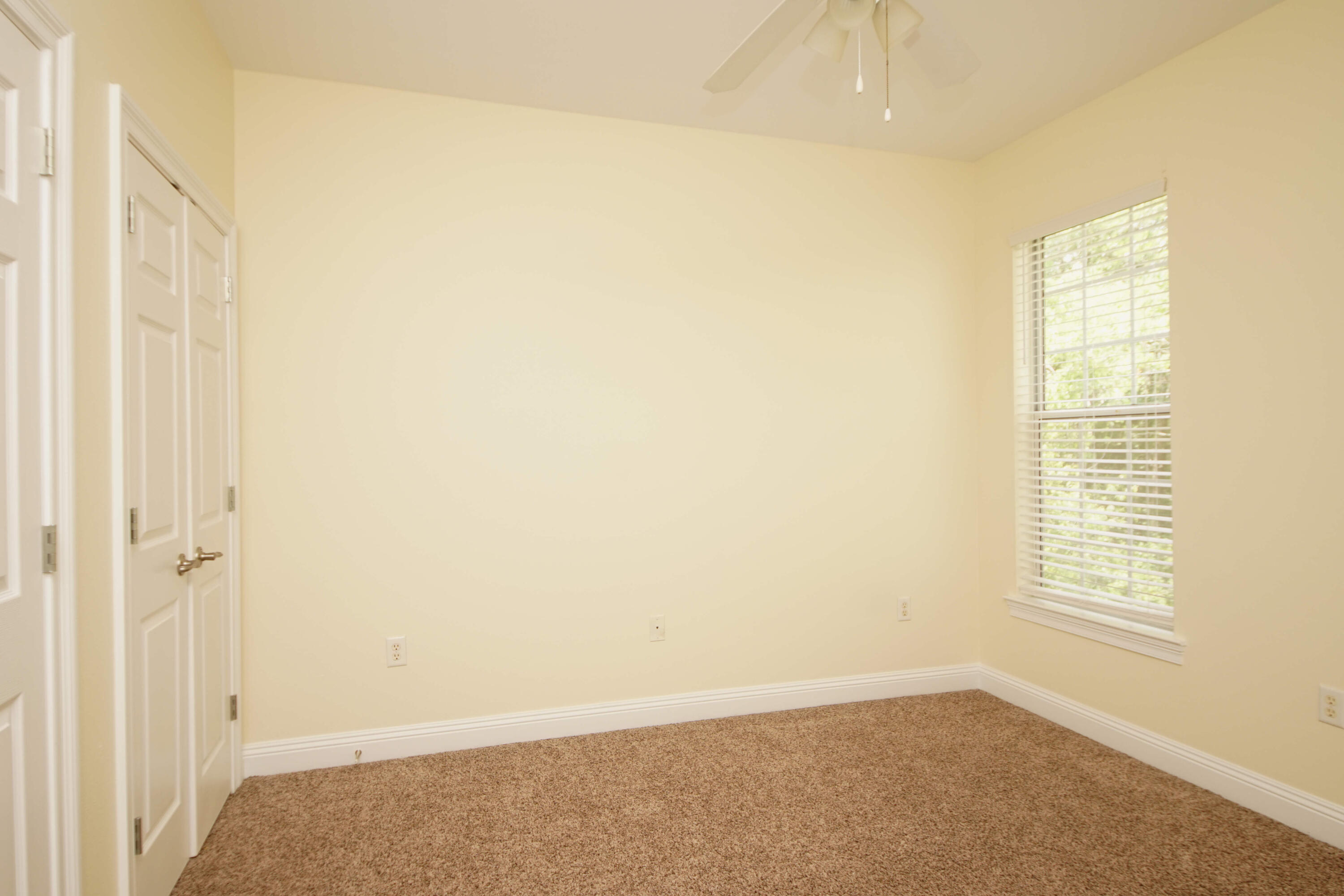 CROSS CREEK - Residential Lease