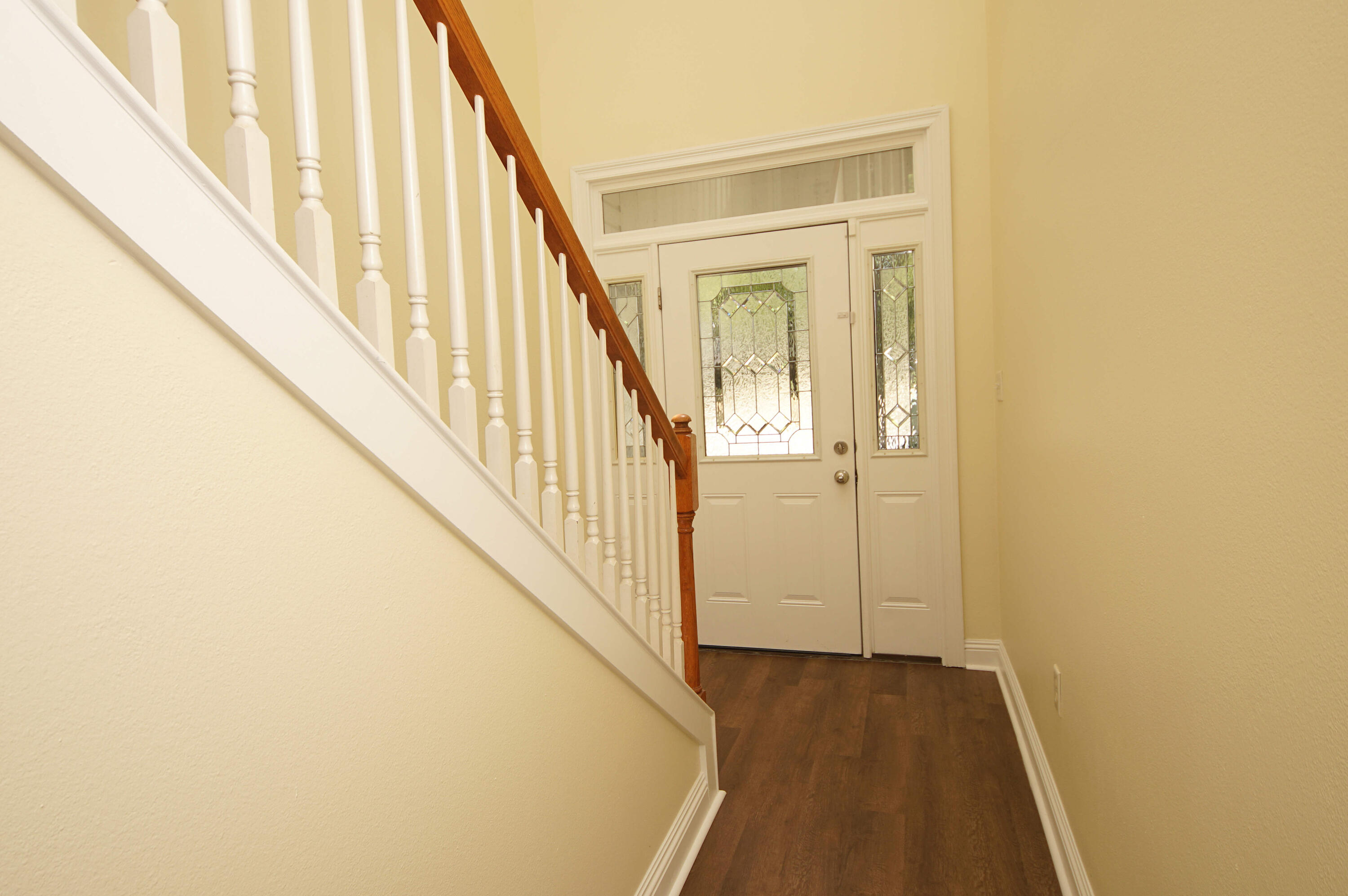 CROSS CREEK - Residential Lease