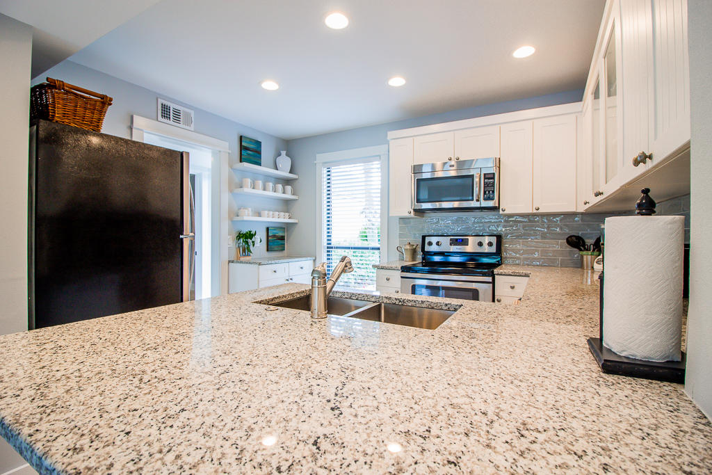 SANDPIPER VILLAGE CONDO - Residential