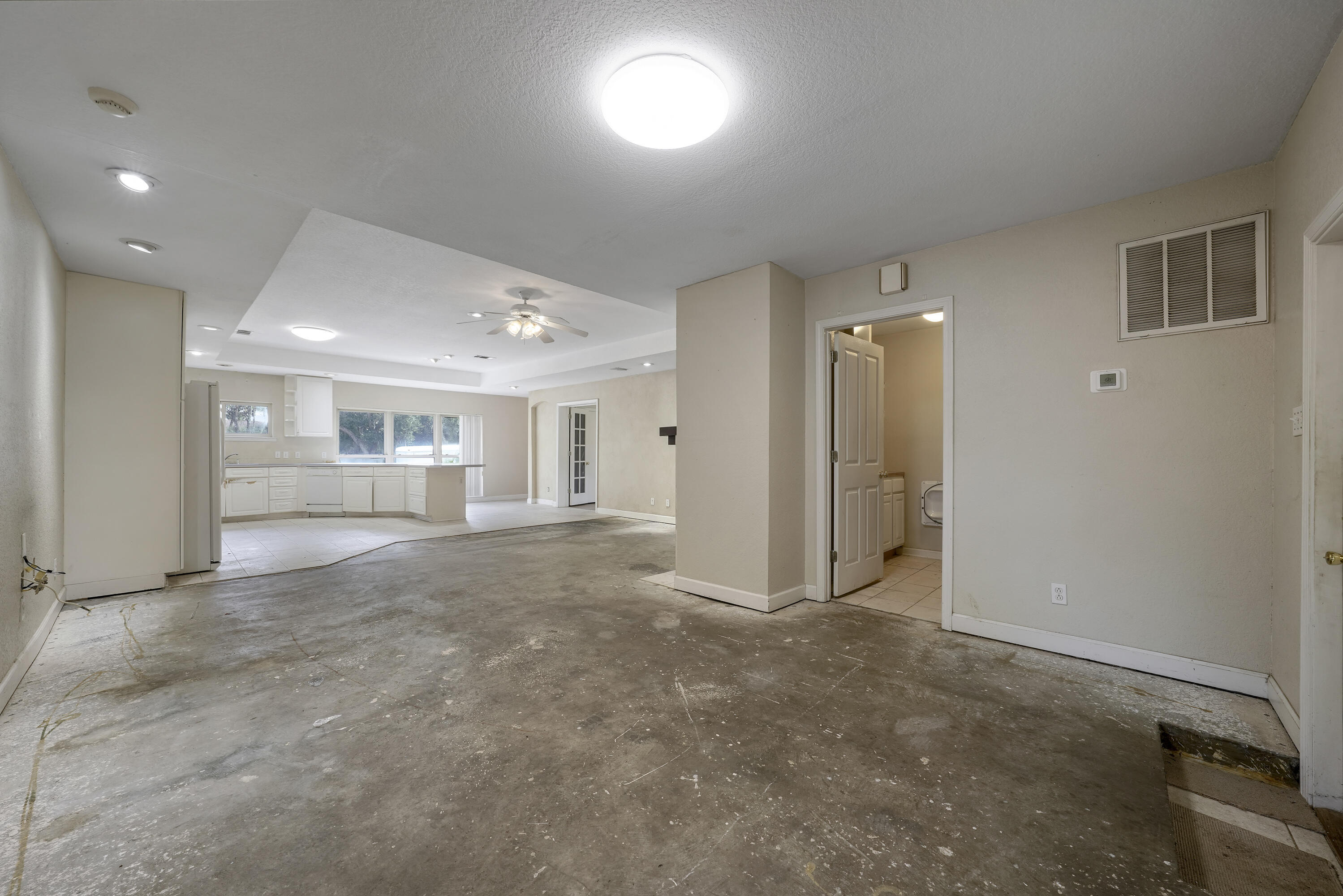 ELLIOTTS POINT 7TH ADDN - Residential