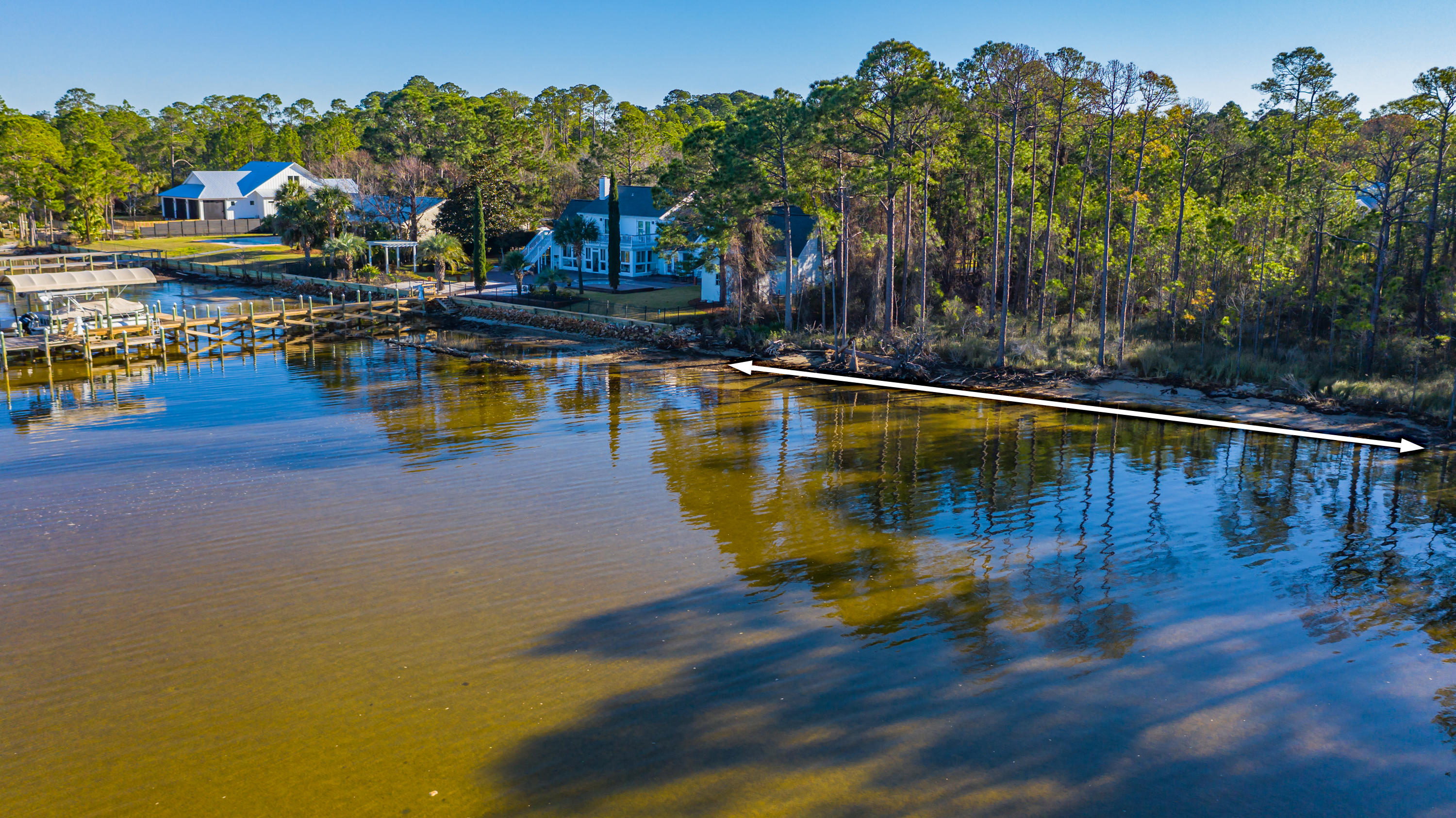 WOODLAND BAYOU ESTATES - Land