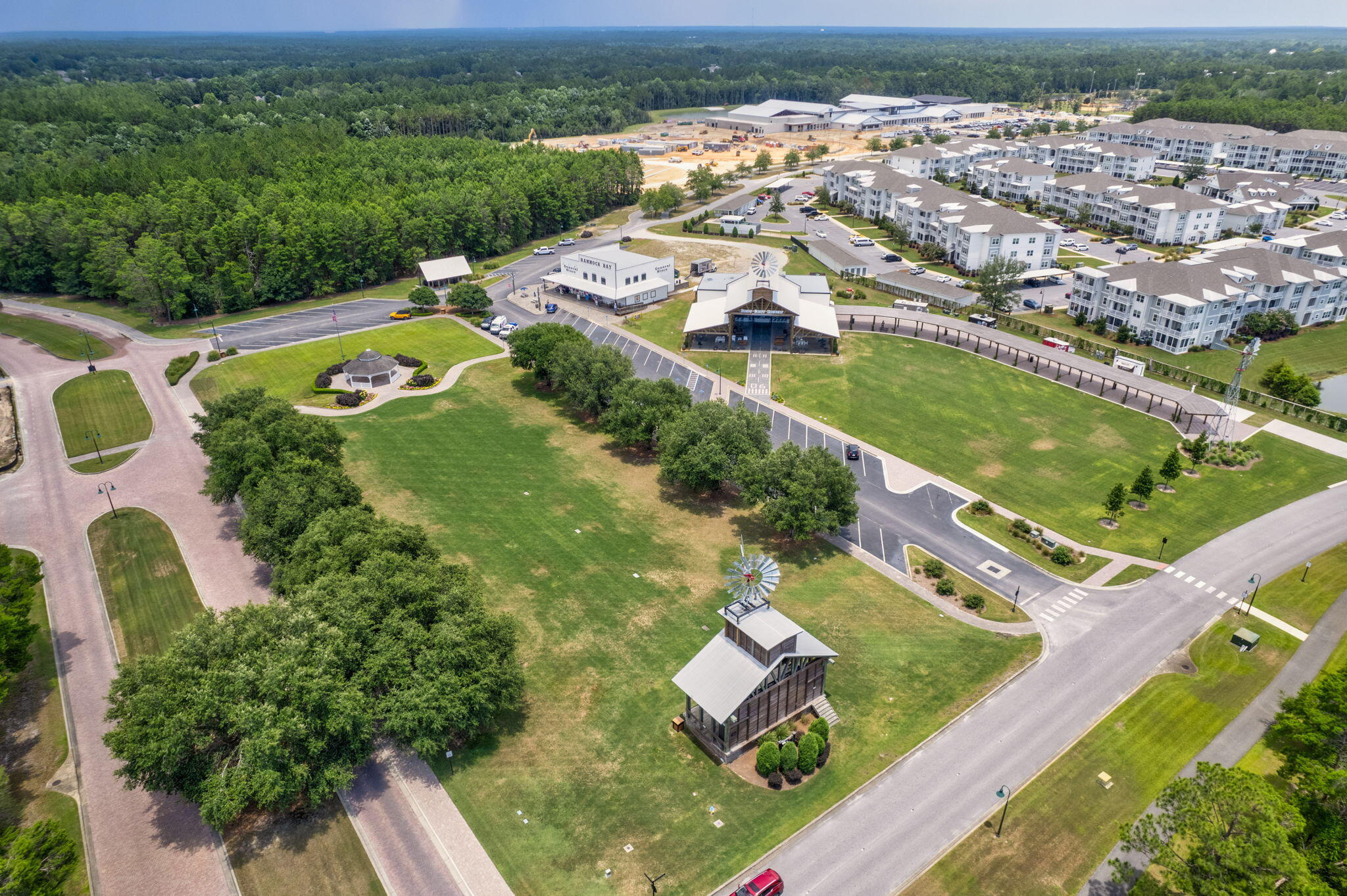 HAMMOCK BAY - Residential