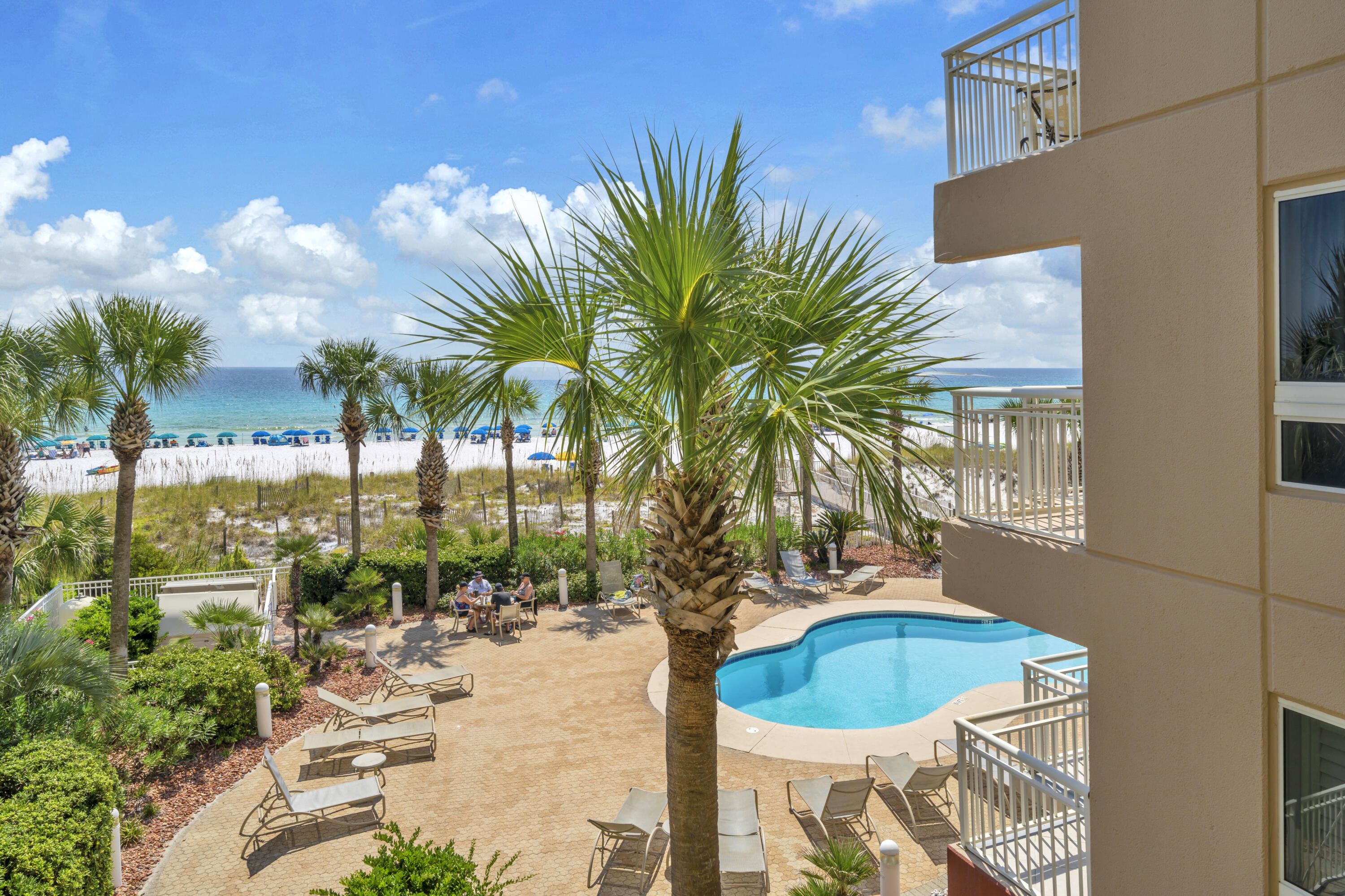 DESTIN TOWERS CONDO - Residential