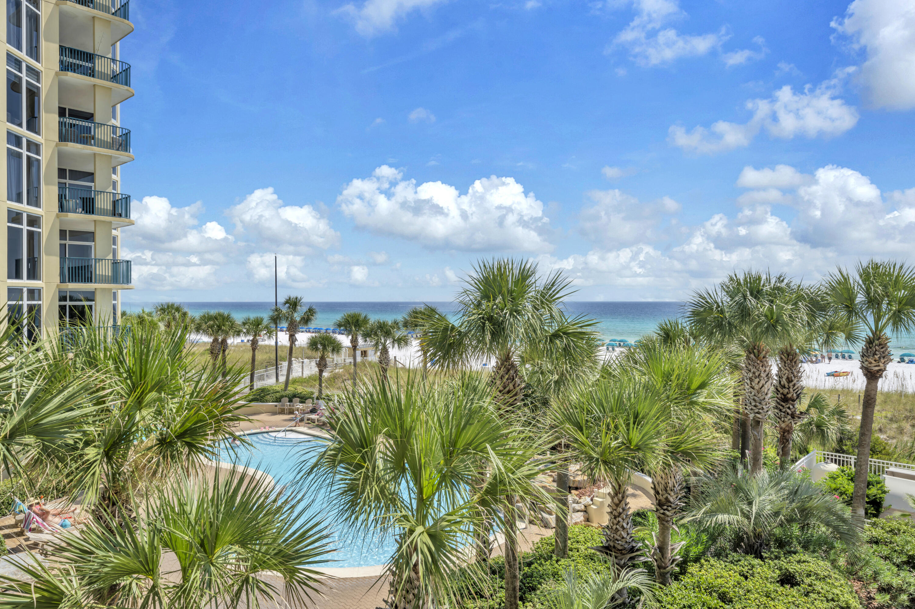 DESTIN TOWERS CONDO - Residential