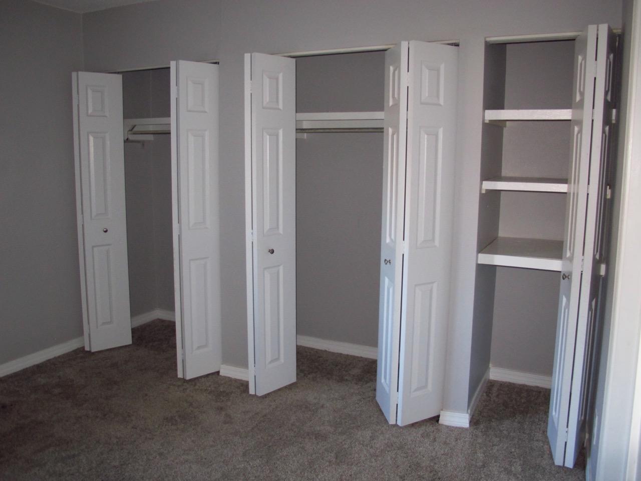 FINISTERRA CONDO - Residential