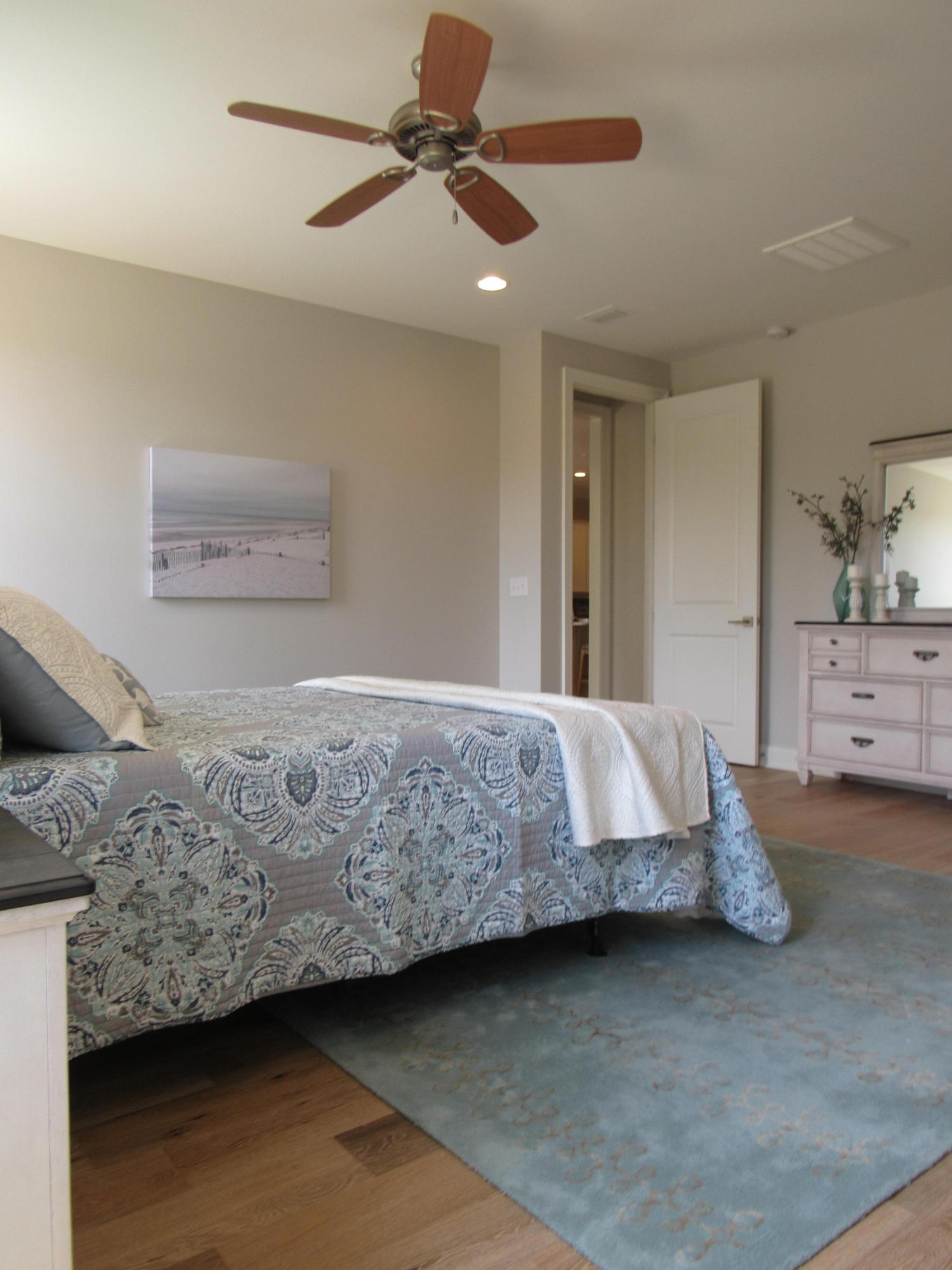 RAIDERS LANDING PH 1 - Residential