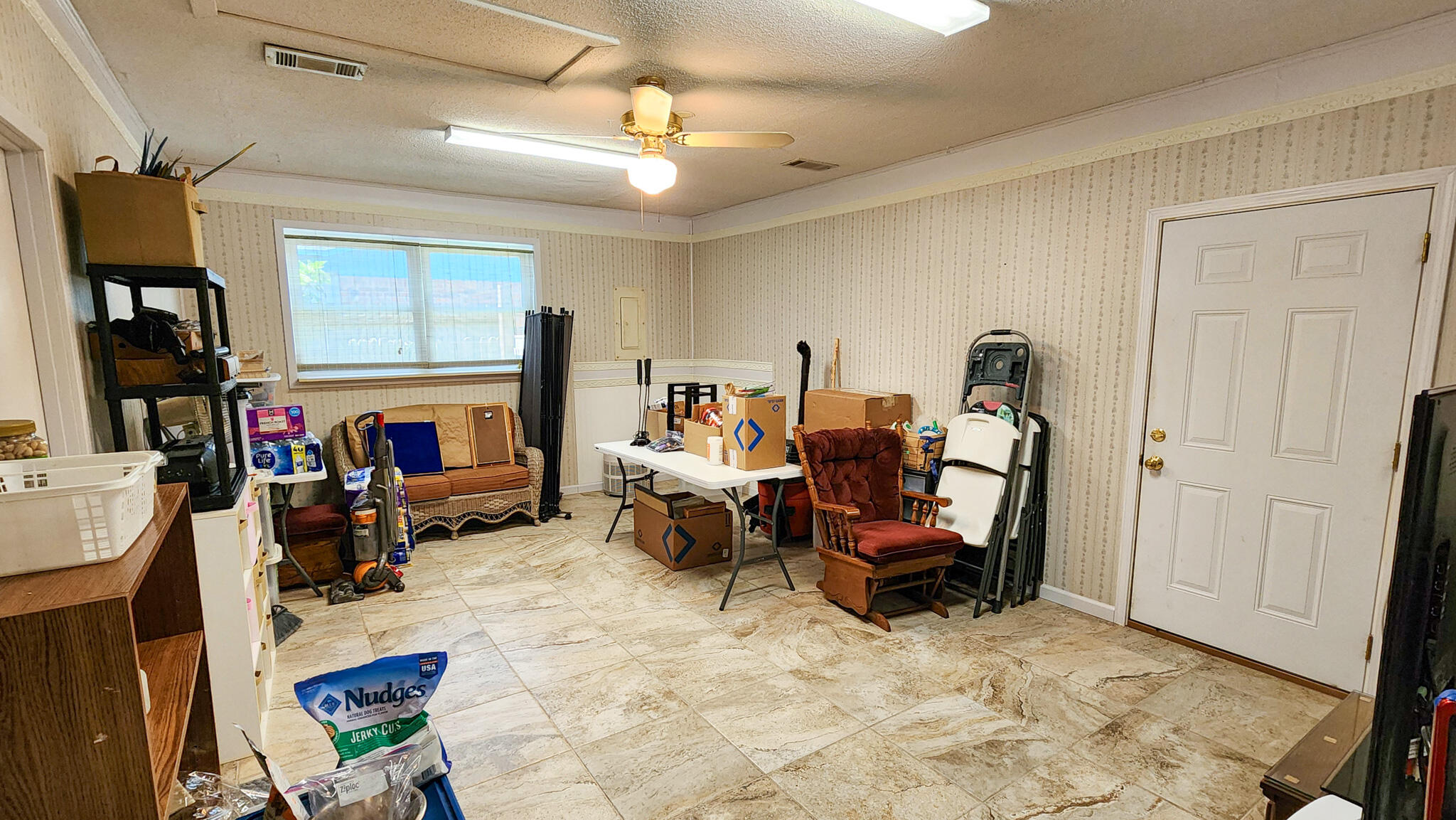 COLONY ESTATES 3RD ADDN - Residential