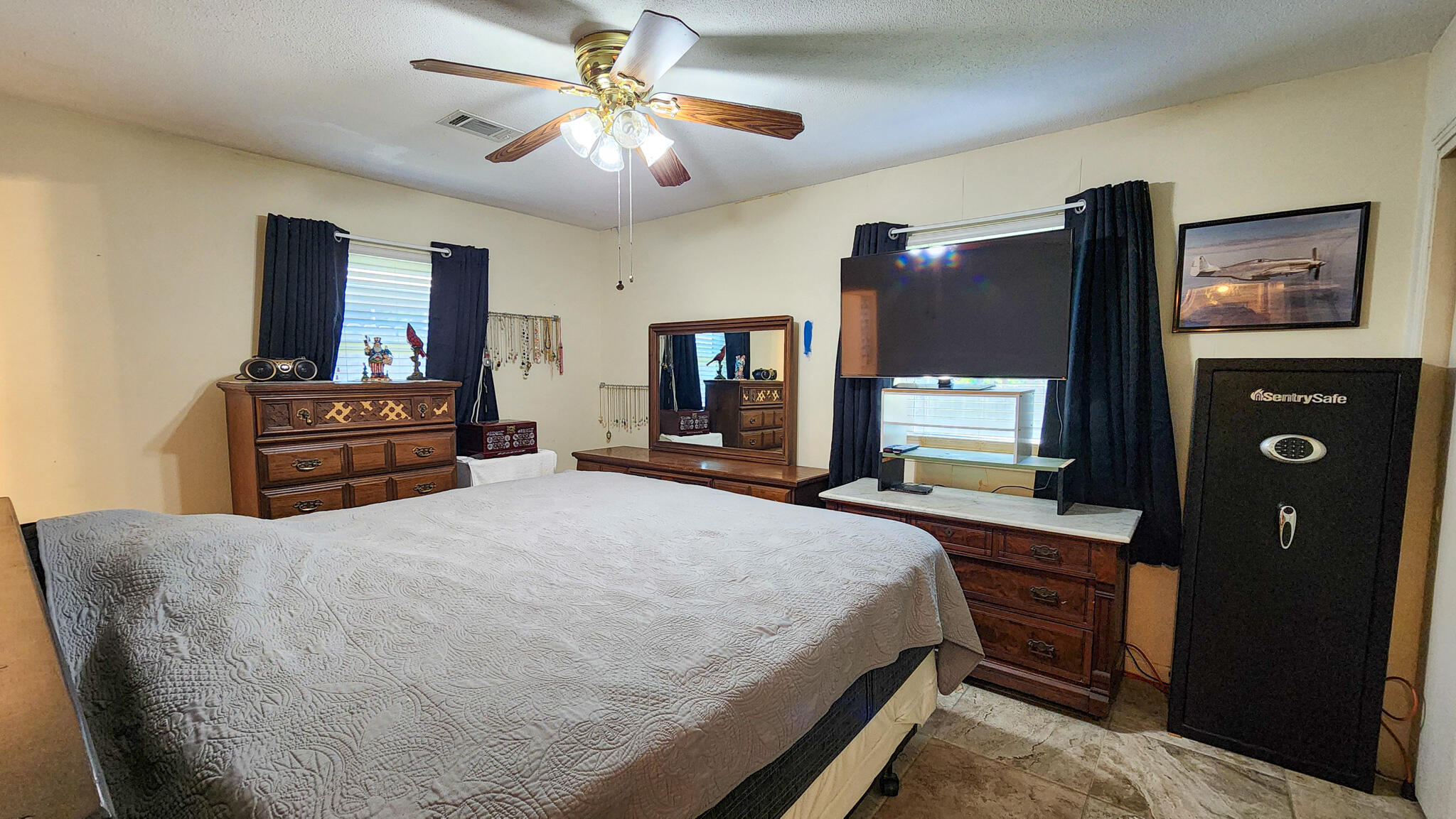 COLONY ESTATES 3RD ADDN - Residential
